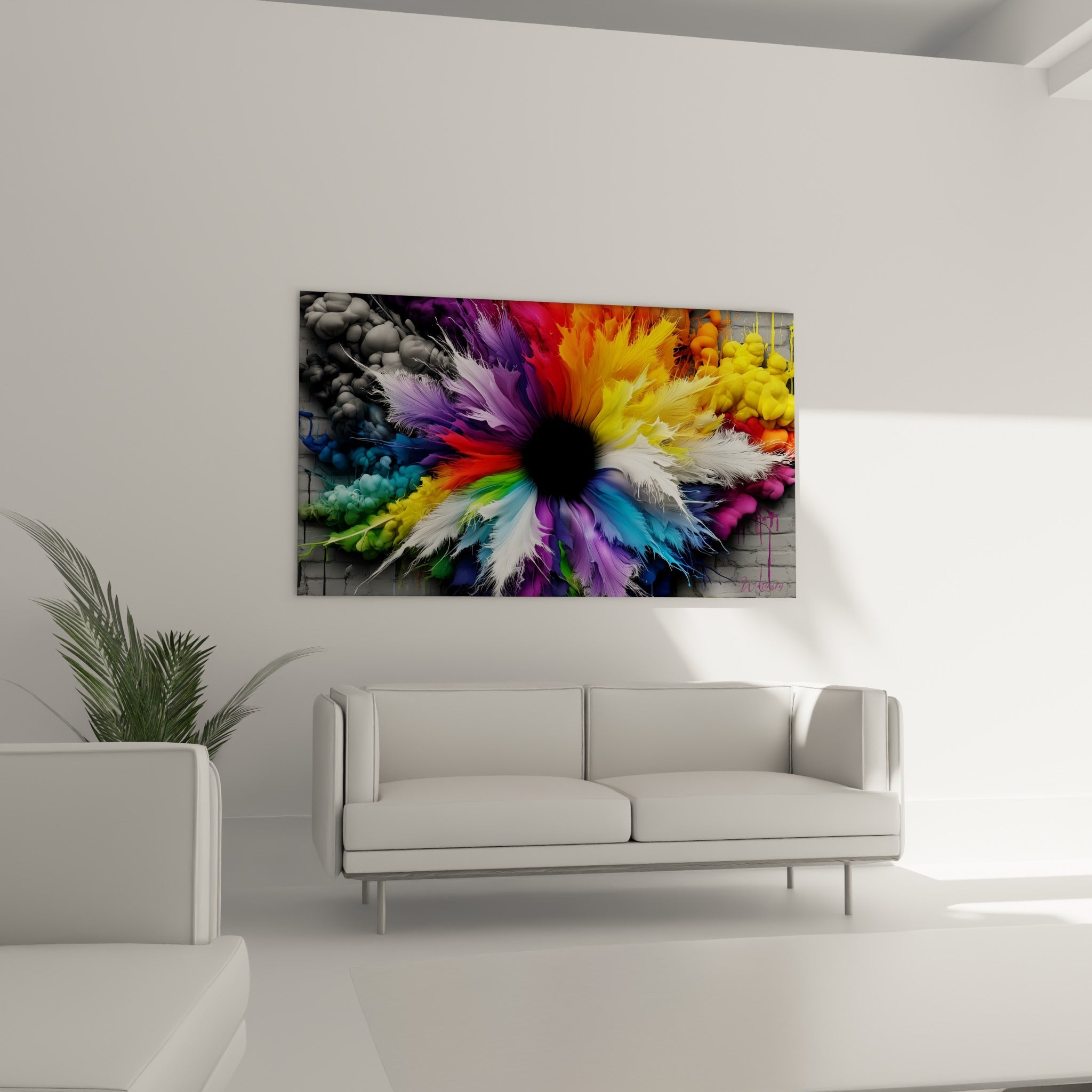 Explosion florale jaune et bleu turquoise à centre noir, tableau placé au-dessus d'un canapé dans un salon lumineux