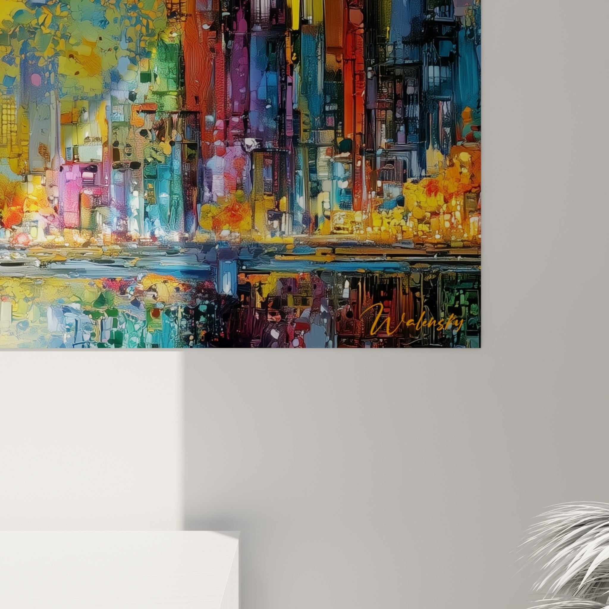 Empâtements de peinture jaune et bleu profond révélant la texture picturale de la skyline urbaine
