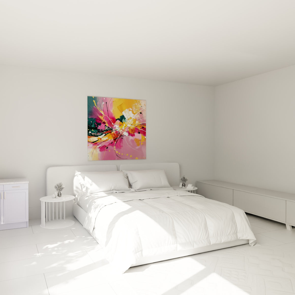 Composition abstraite rose et dorée aux traits filiformes noirs, au-dessus d'un lit dans une chambre claire
