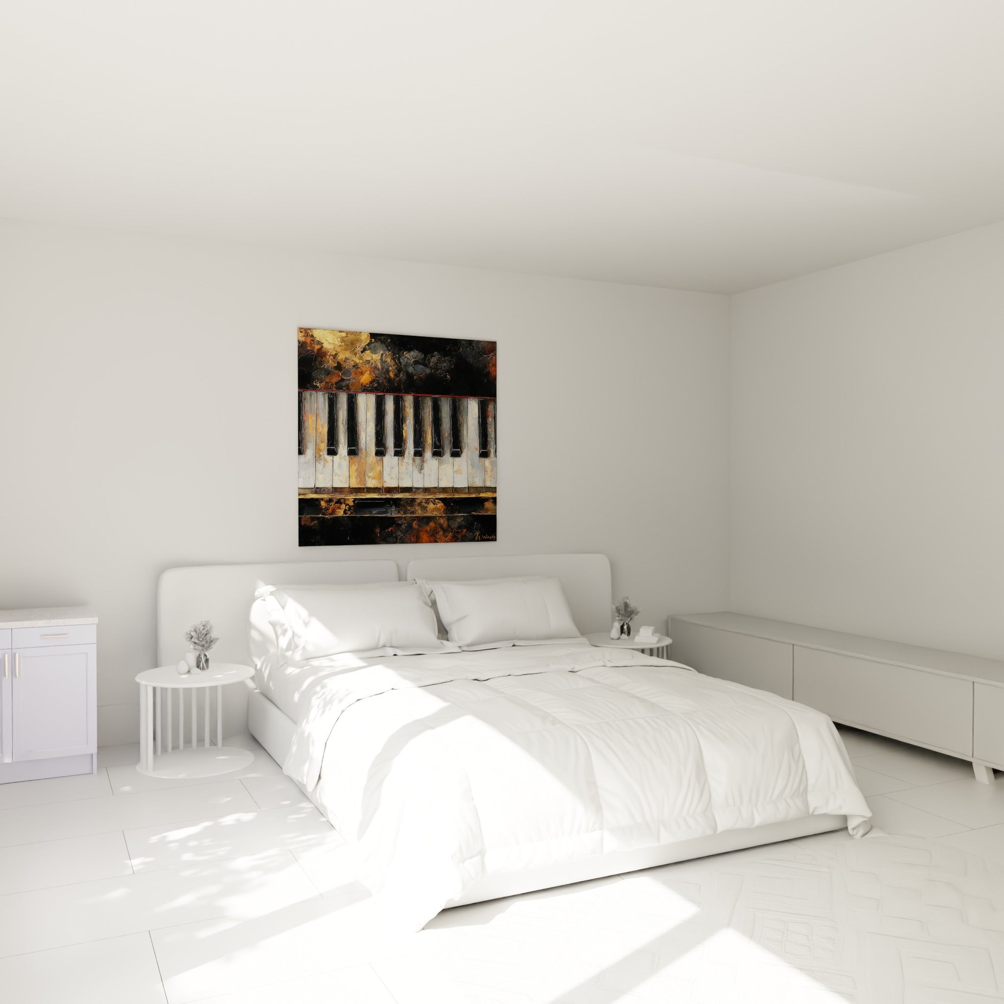 Touches de piano noires et ivoire baignées d'éclats dorés, accrochées au-dessus d'un lit dans une chambre claire