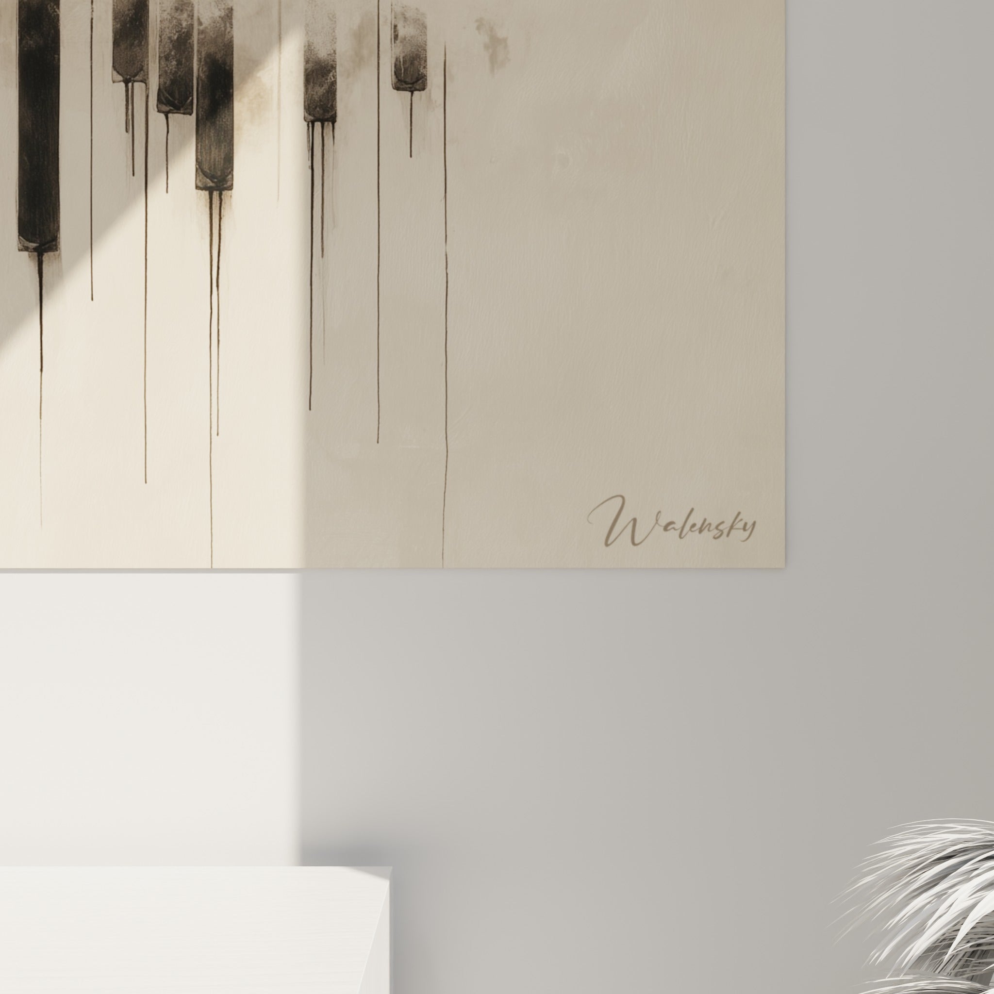 Détail des coulures d'encre noire glissant sur le fond ivoire, grain de la toile et empâtements visibles