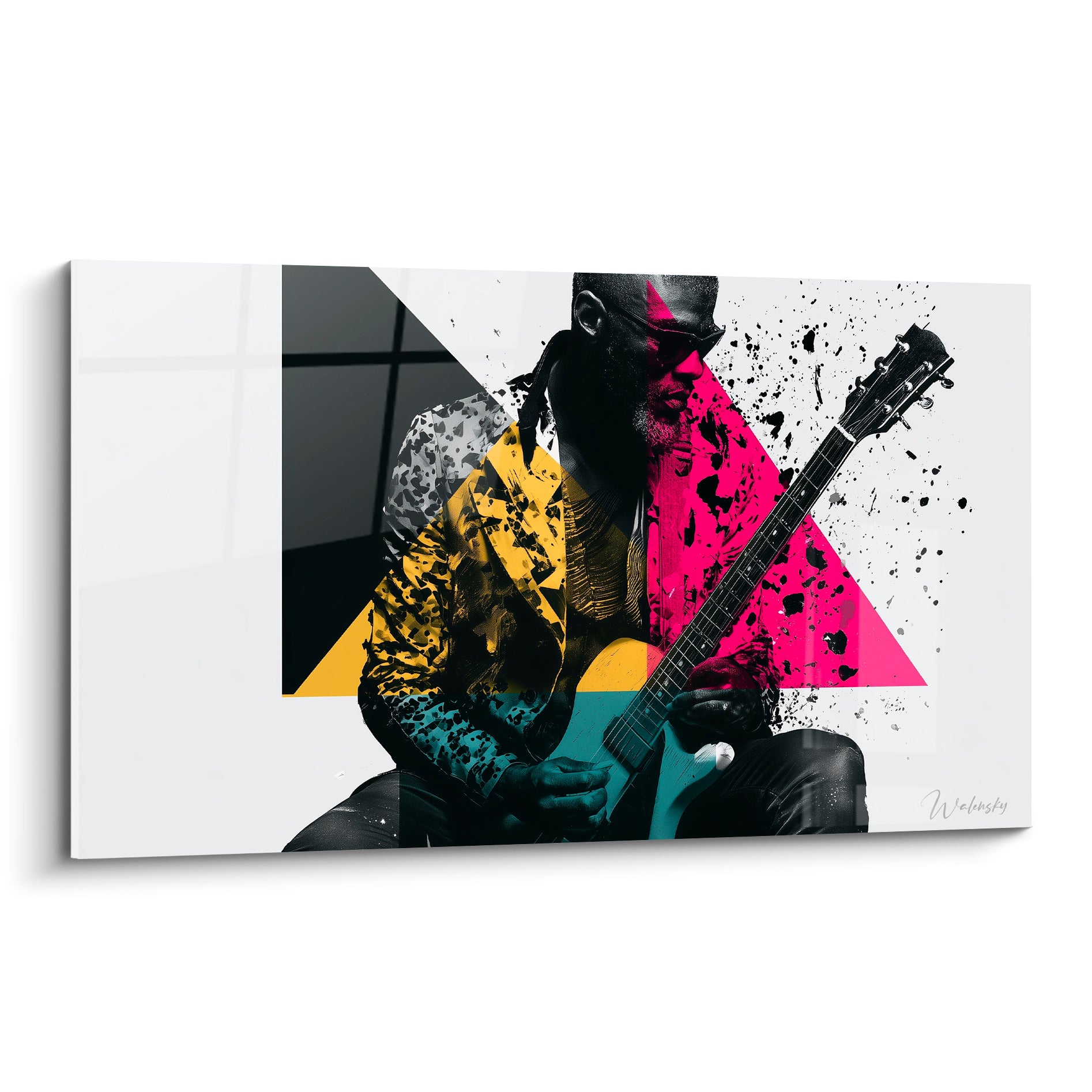 Guitariste barbu en lunettes, triangles rose fuchsia et jaune moutarde, éclaboussures noires sur fond blanc