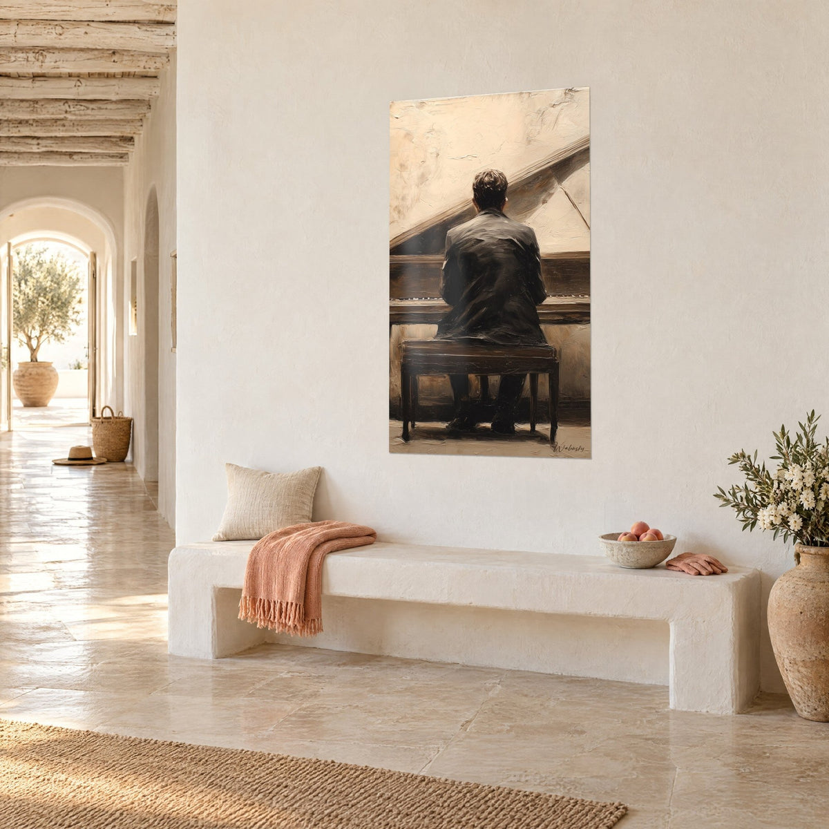 Quadro Musicista vestito d'ebano davanti al suo pianoforte a coda, tasti d'avorio, pareti bianche, vista di tre quarti in un corridoio a volta