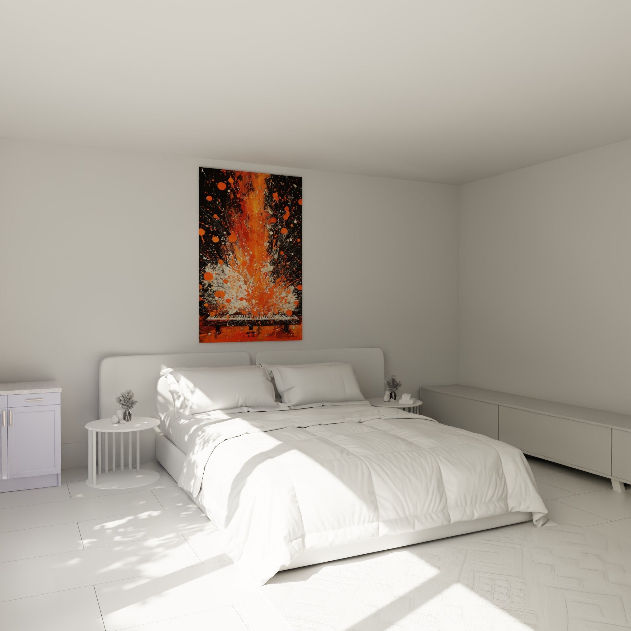 Clavier noir et blanc traversé d'une gerbe orangée intense, accroché au-dessus d'un lit dans une chambre claire