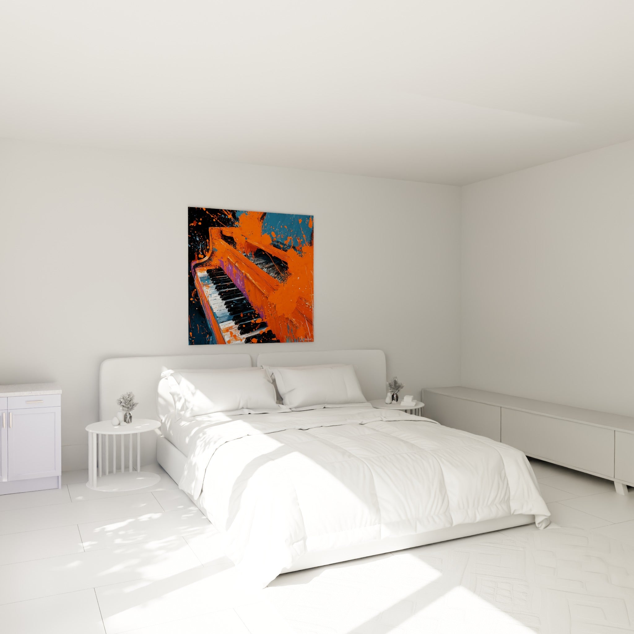Clavier de piano orange et bleu pétrole peint en touches gestuelles, au-dessus d'un lit dans une chambre claire