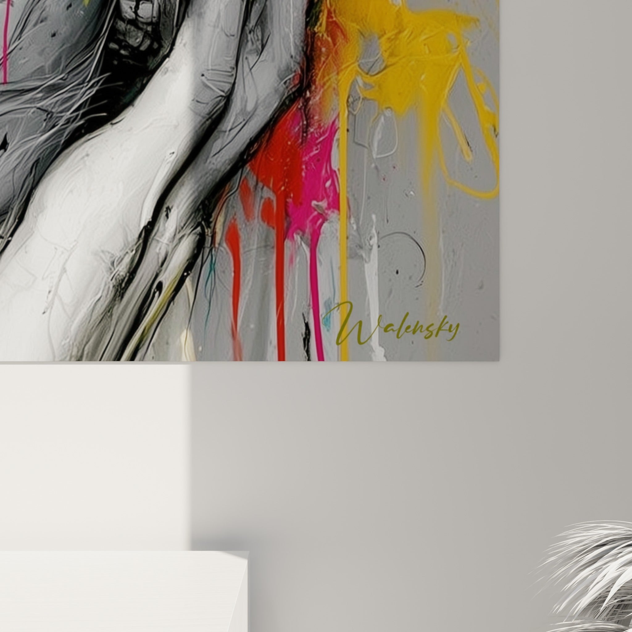 Empâtements de peinture rose et jaune, coulures turquoise sur le grain de la toile du tableau Musique