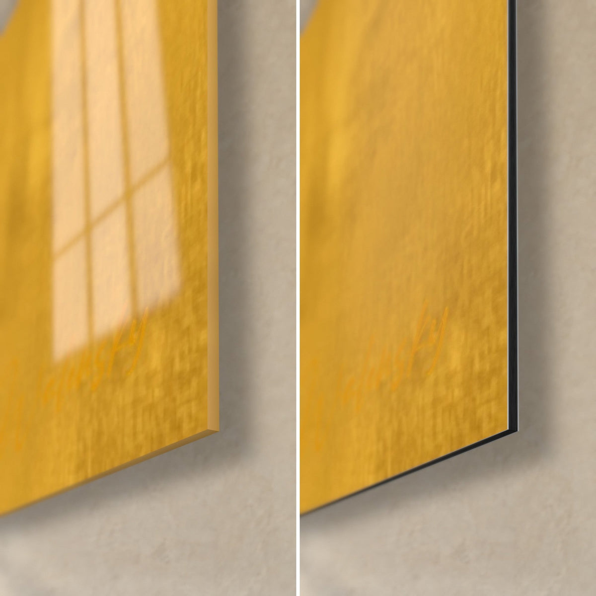 Tableau clavier éclaté, coin bas droit : verre acrylique brillant aux reflets de fenêtre à gauche, alu Dibond noir mat à droite