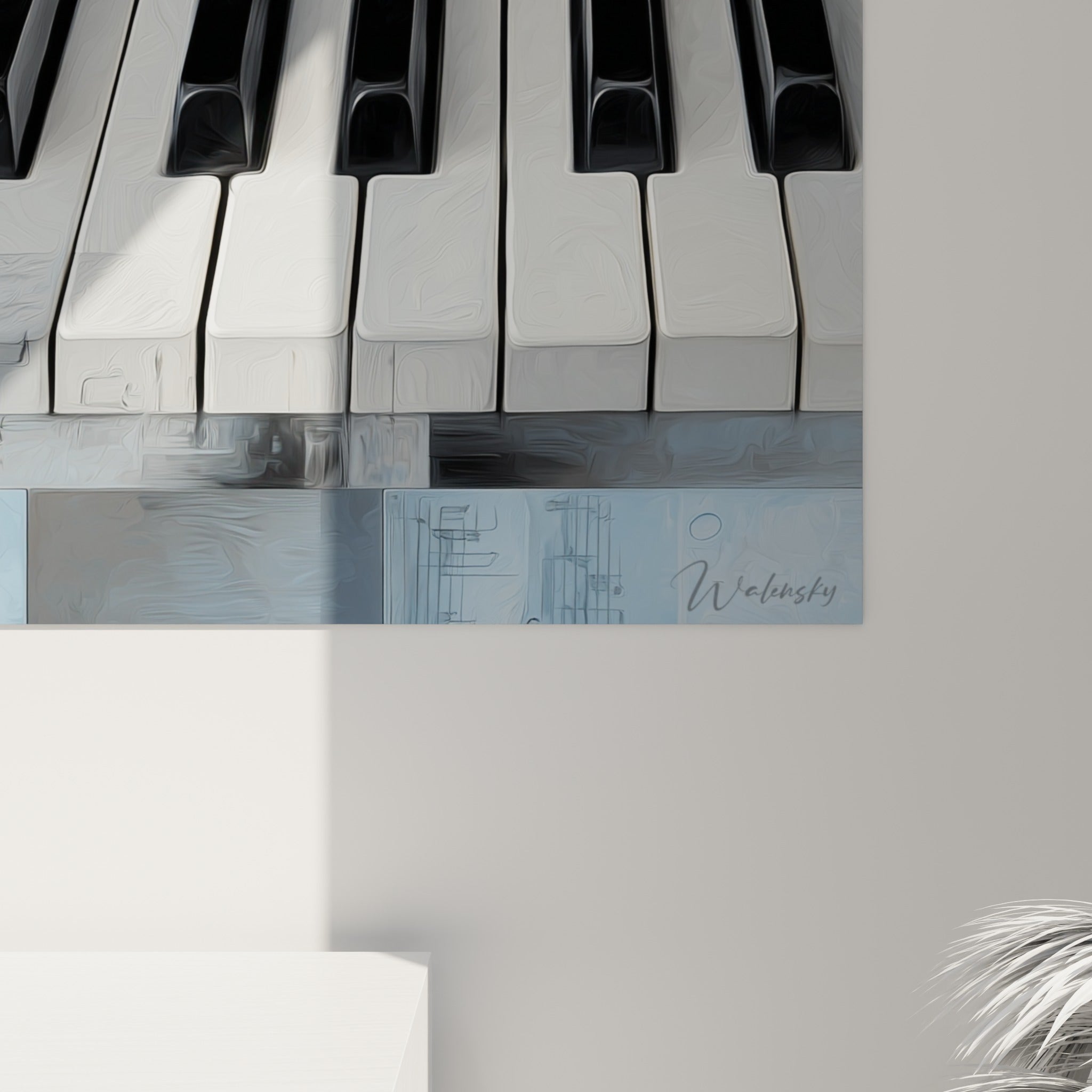 Empâtements noirs et blancs des touches de piano, grain pictural visible sur fond bleu ardoise texturé