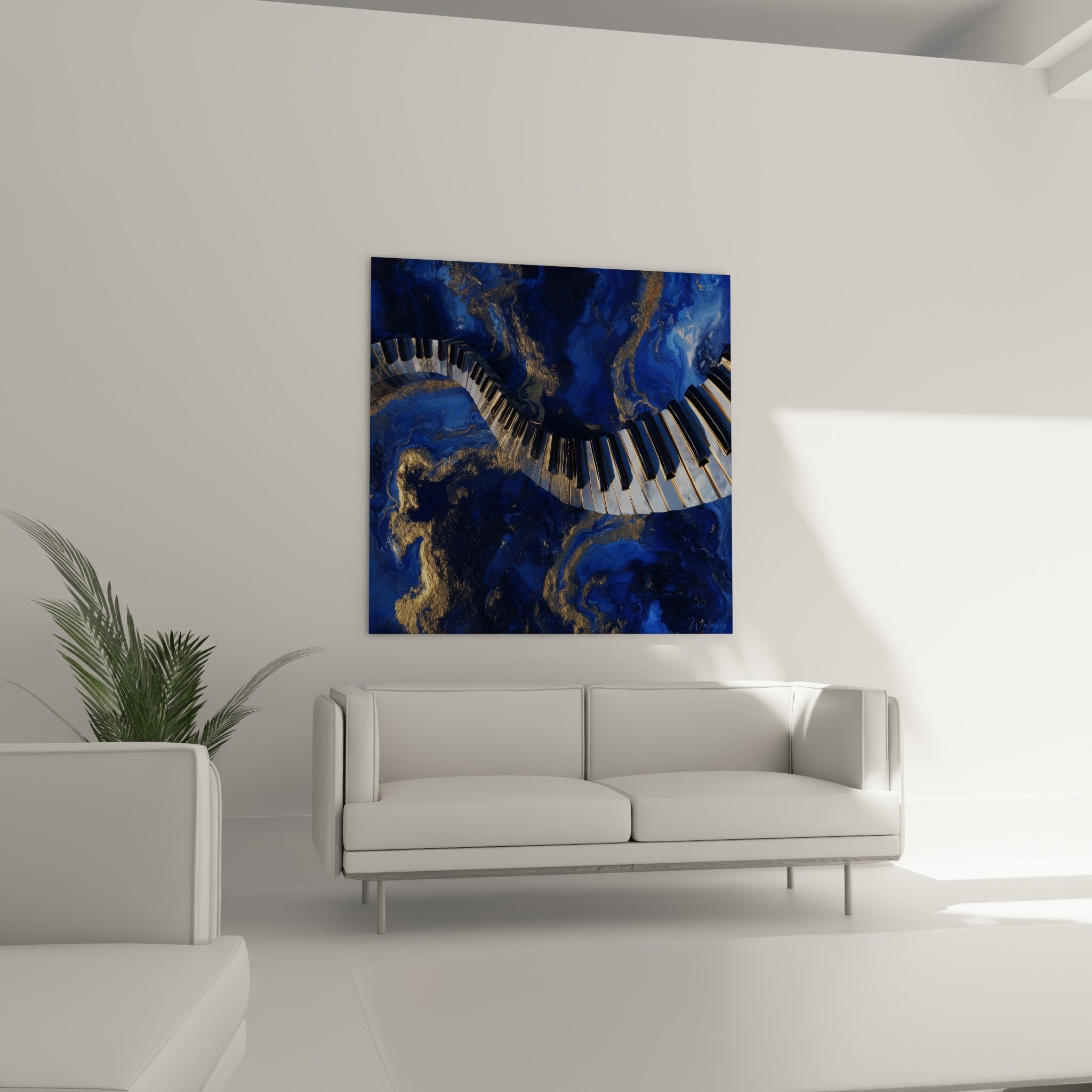 Touches de piano incurvées émergeant d'un fond marbré bleu marine et cuivré, au-dessus d'un canapé dans un salon lumineux