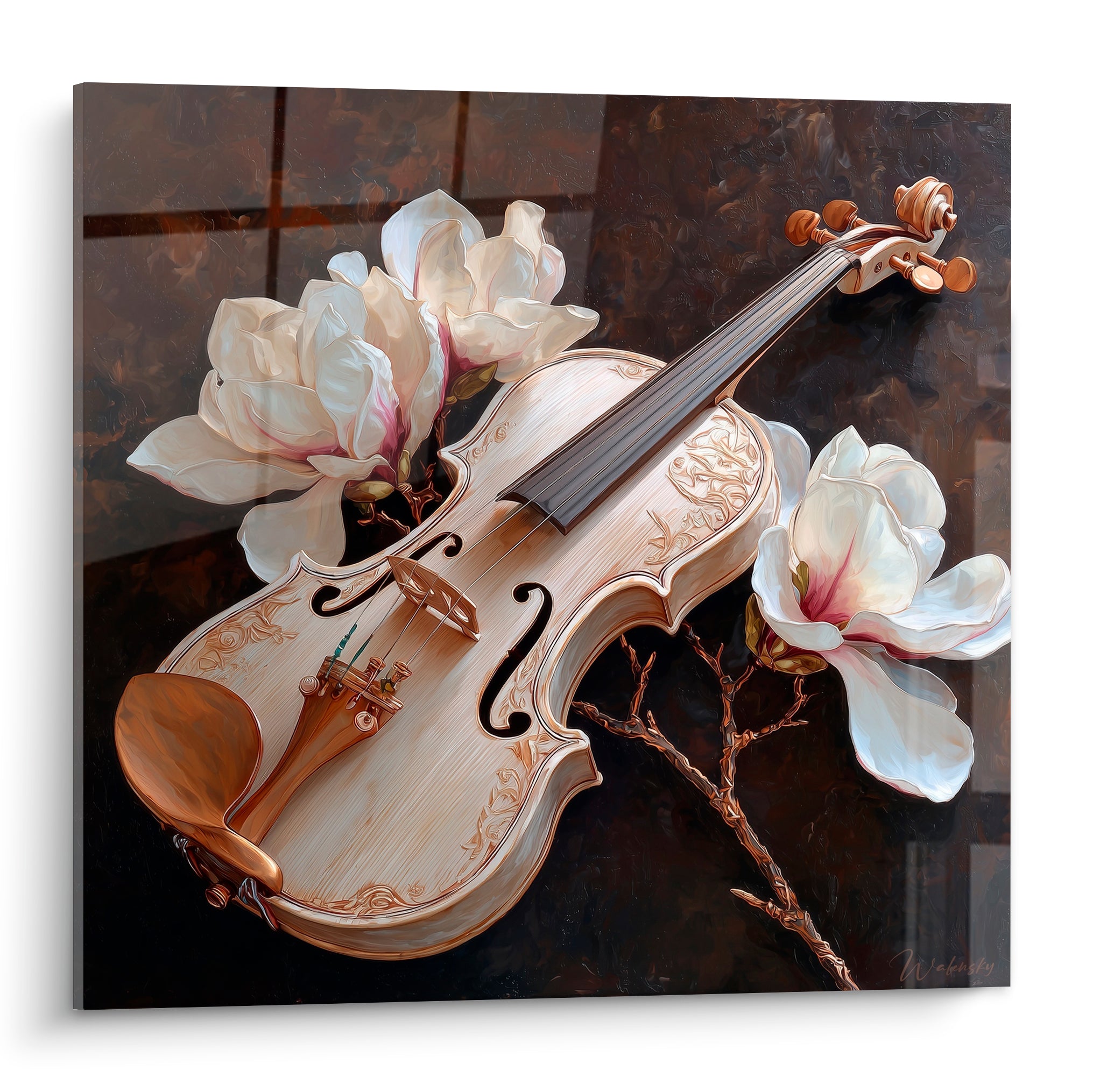 Violon ivoire aux volutes dorées entouré de magnolias blancs sur fond brun anthracite