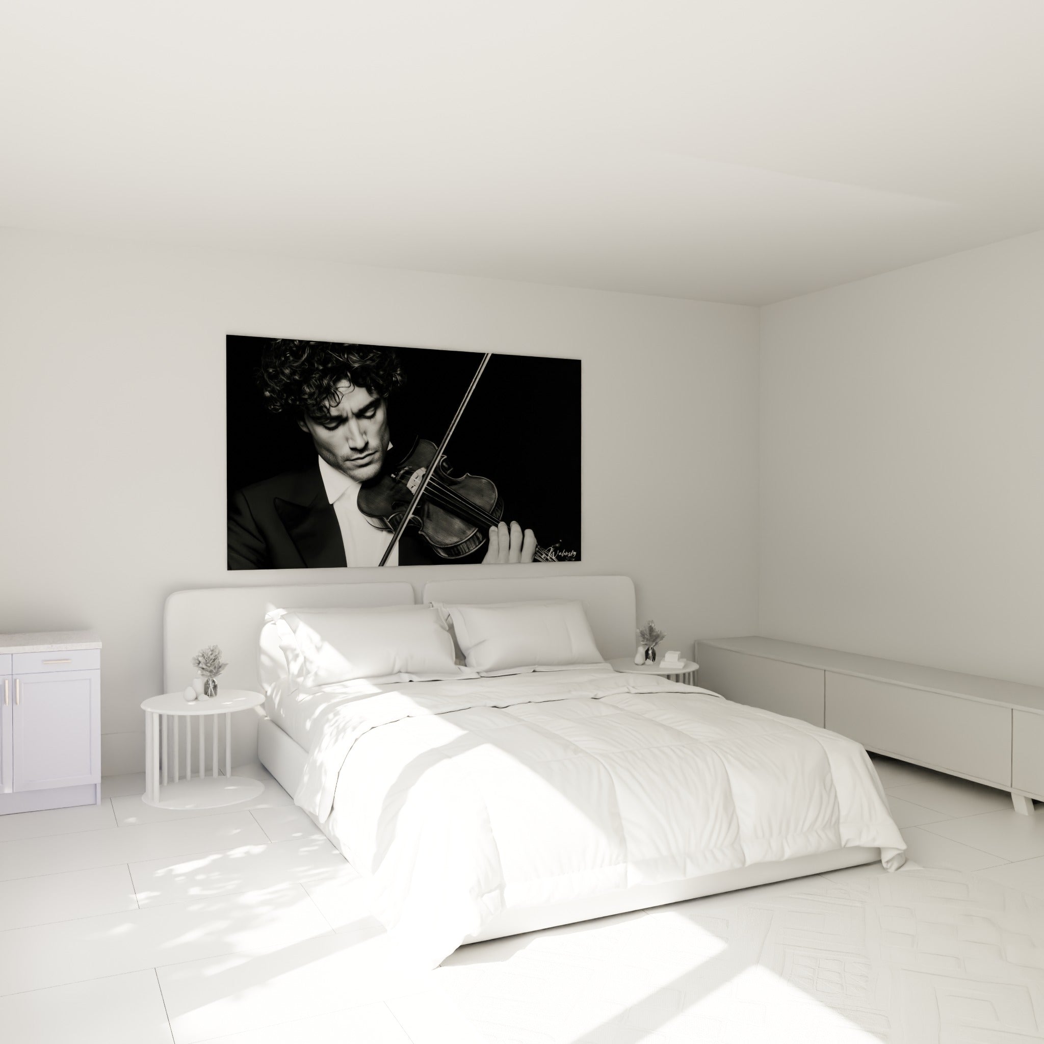 Musicien au violon, contrastes noir profond et blanc pur, au-dessus d'un lit dans une chambre claire