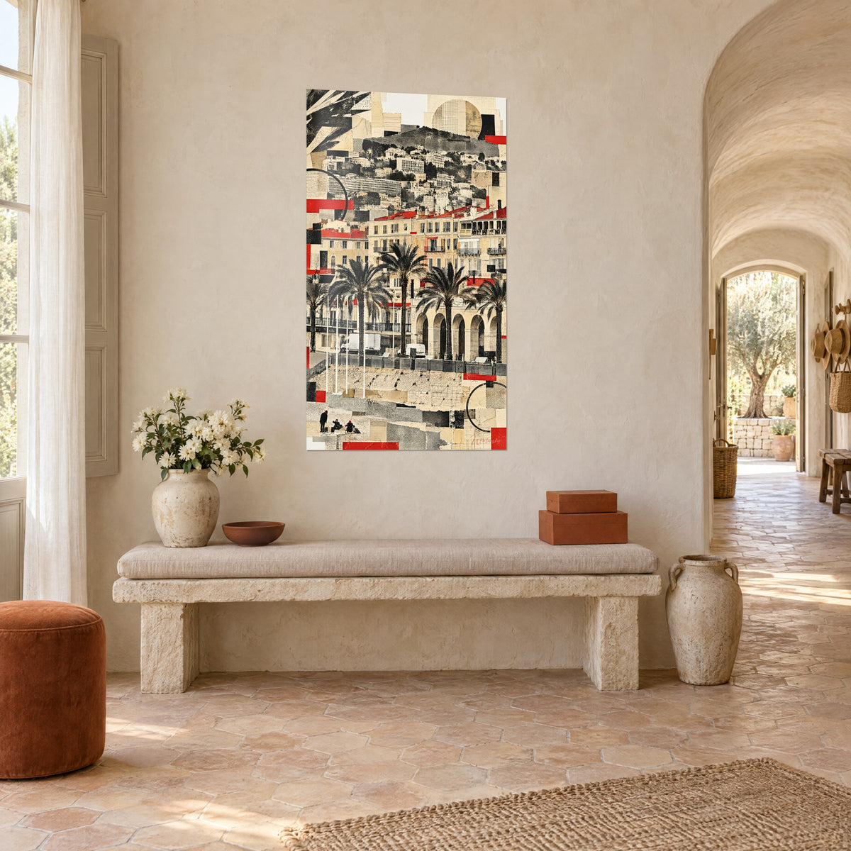 Schilderij collage van Nice, okerkleurige en grijze heuvel onder rode vlakken, driekwart zicht aan de muur van een Provençaalse boerderij