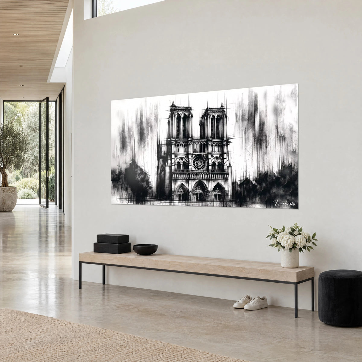 Cuadro Notre-Dame con sus dos torres almenadas, trazos negros de carboncillo sobre fondo blanco, colgado en un salón de arquitecto
