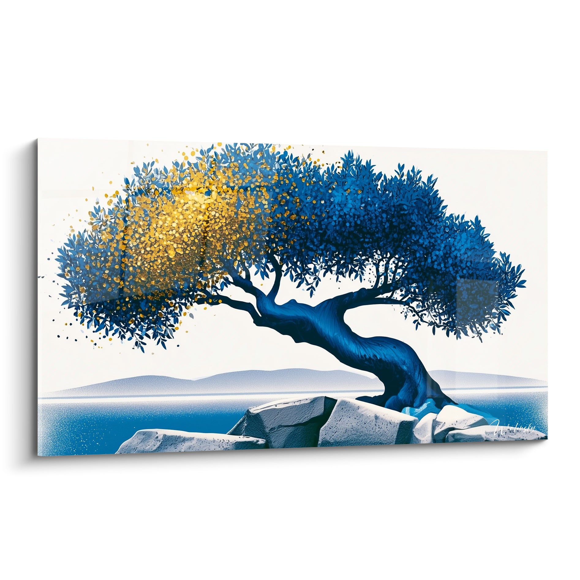 Olivier au tronc bleu marine sinueux et feuillage bicolore bleu et doré sur rochers blancs