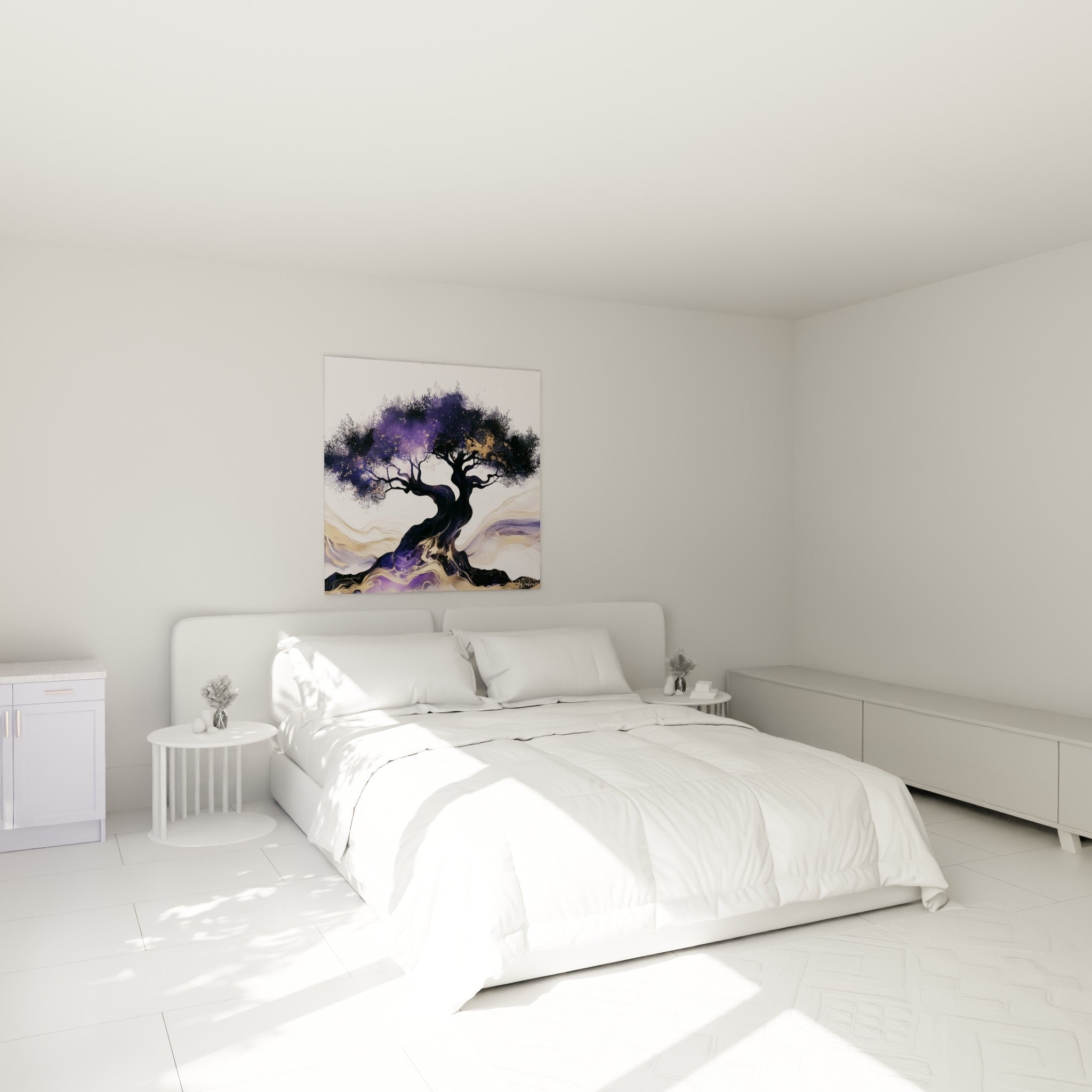 Silhouette d'olivier violet et doré aux racines marbrées, accrochée au-dessus d'un lit dans une chambre claire
