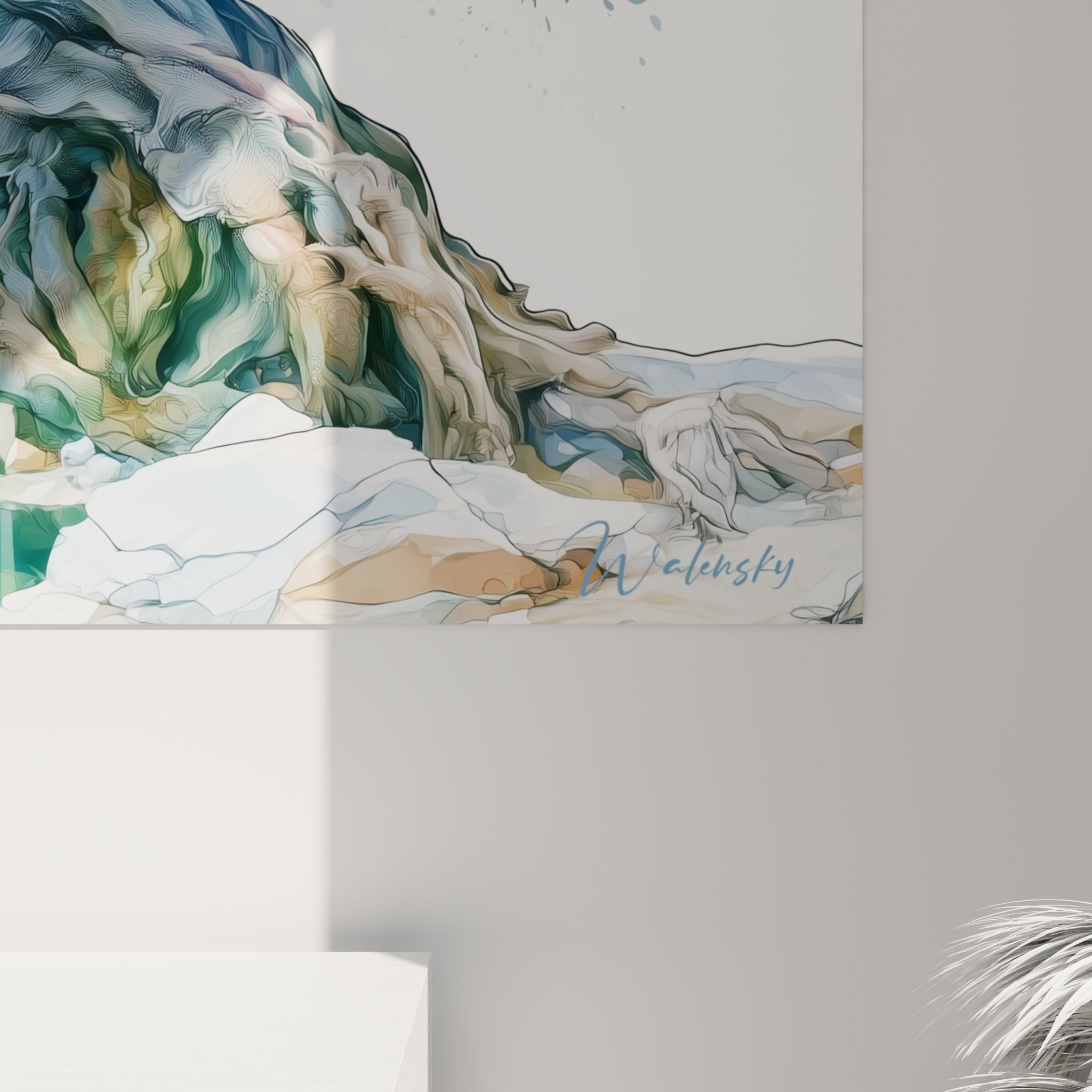Détail de l'écorce texturée bleu ardoise de l'olivier, coulures d'aquarelle orange et bleu marine visibles de près