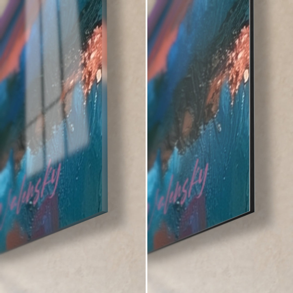 Gemälde eines Olivenbaums mit blauem und korallenfarbenem Laub, Ecke unten rechts aus glänzendem Glas links und mattem Dibond-Aluminium rechts, 3 mm Kante