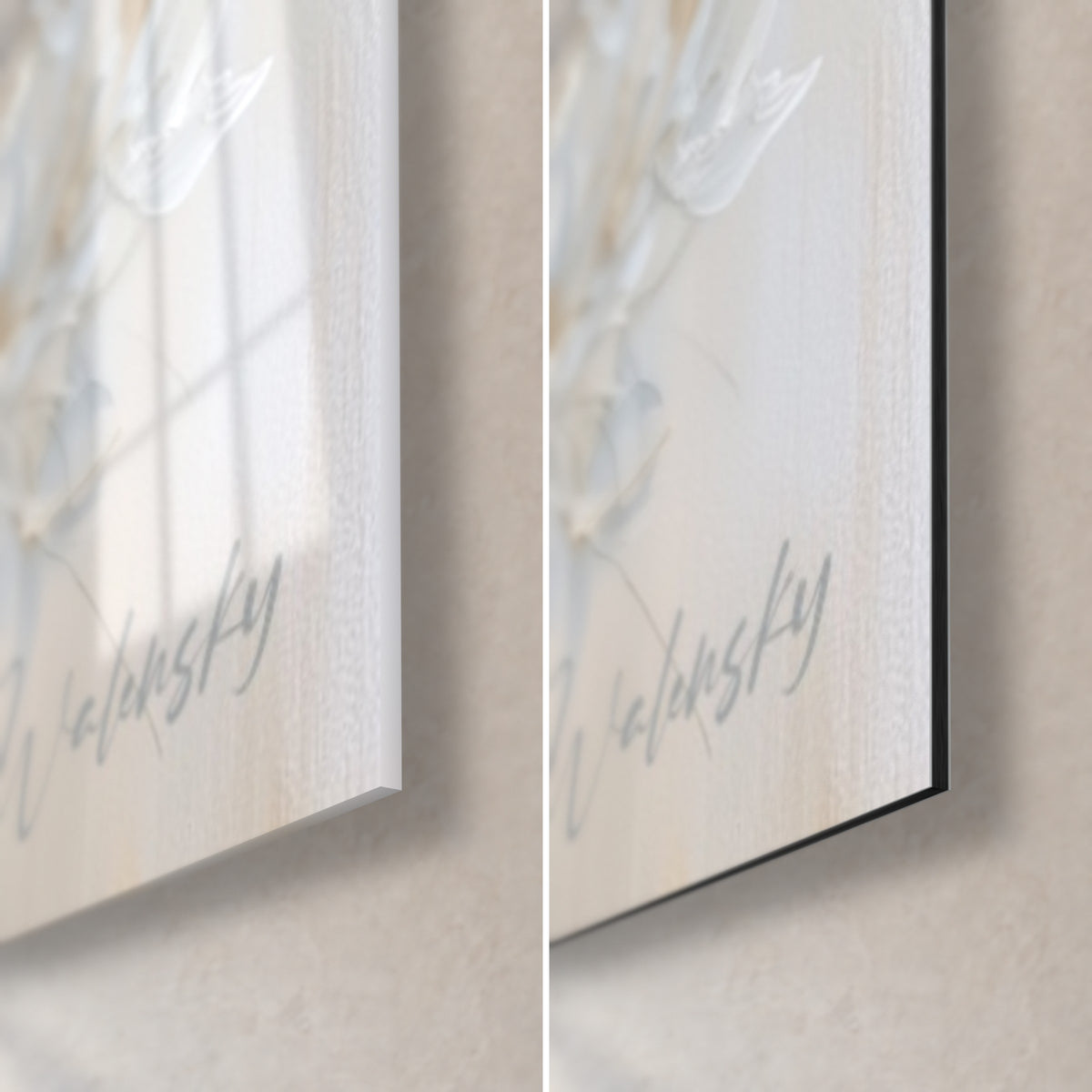 Quadro ulivo avorio, angolo in basso a destra: vetro lucido a sinistra, Dibond nero opaco a destra, firma Walensky grigio-azzurra
