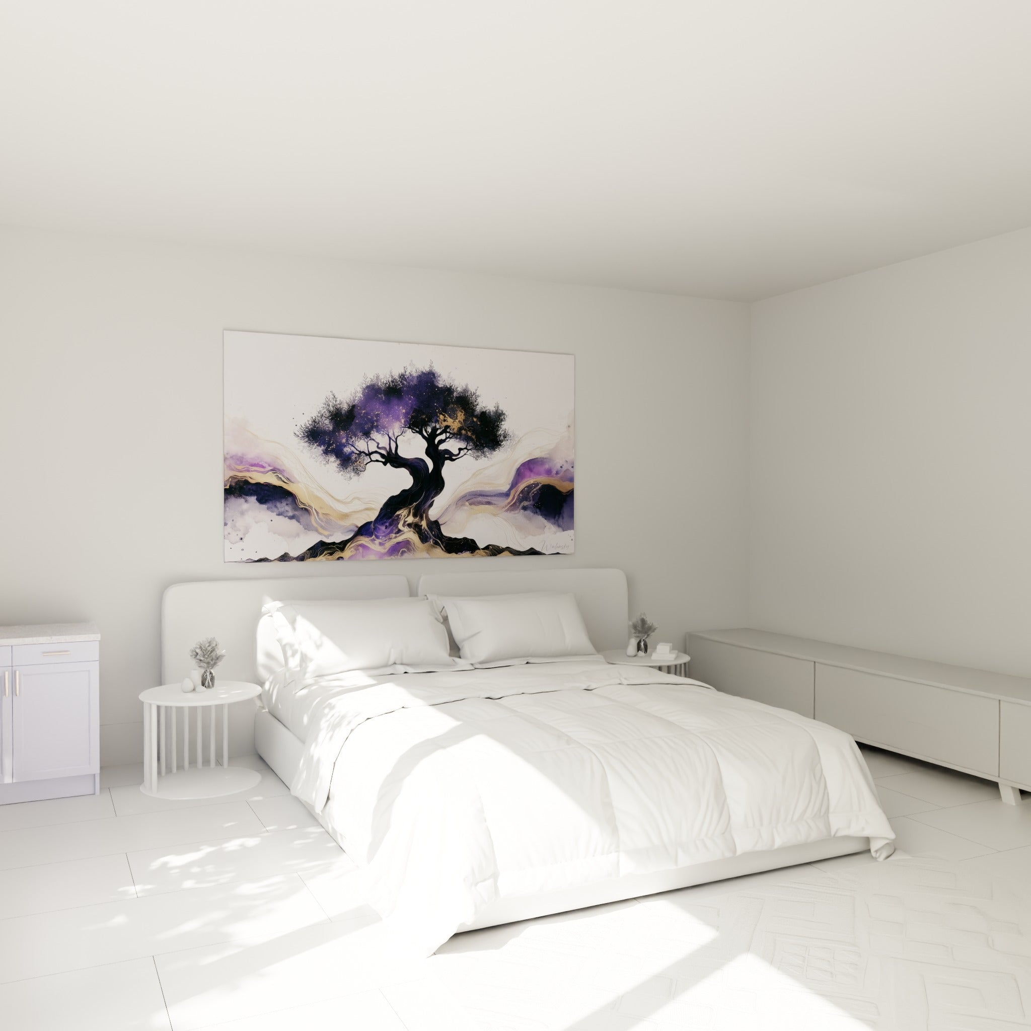 Olivier sculpté en noir et or surplombant des vagues violettes, accroché au-dessus d'un lit dans une chambre claire