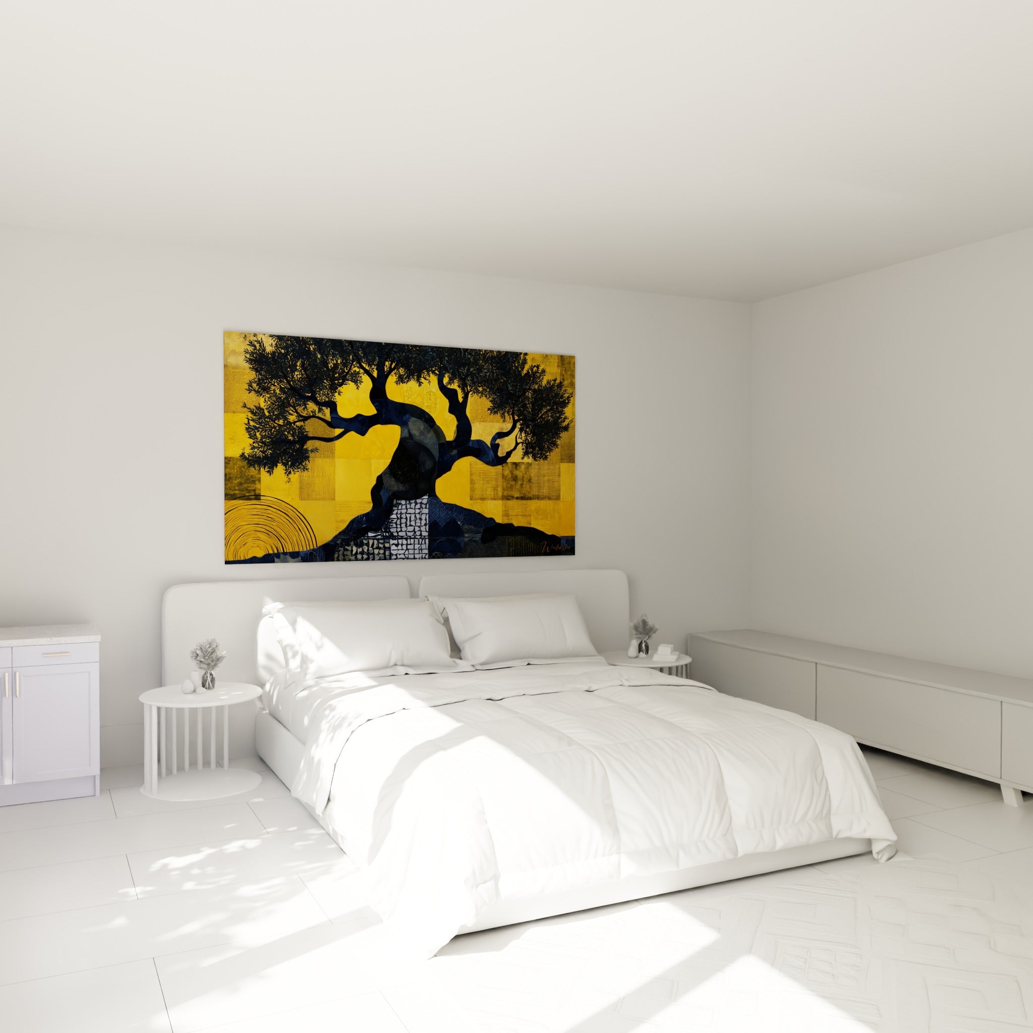 Silhouette d'olivier bleu nuit et jaune ocre suspendue au-dessus d'un lit dans une chambre claire