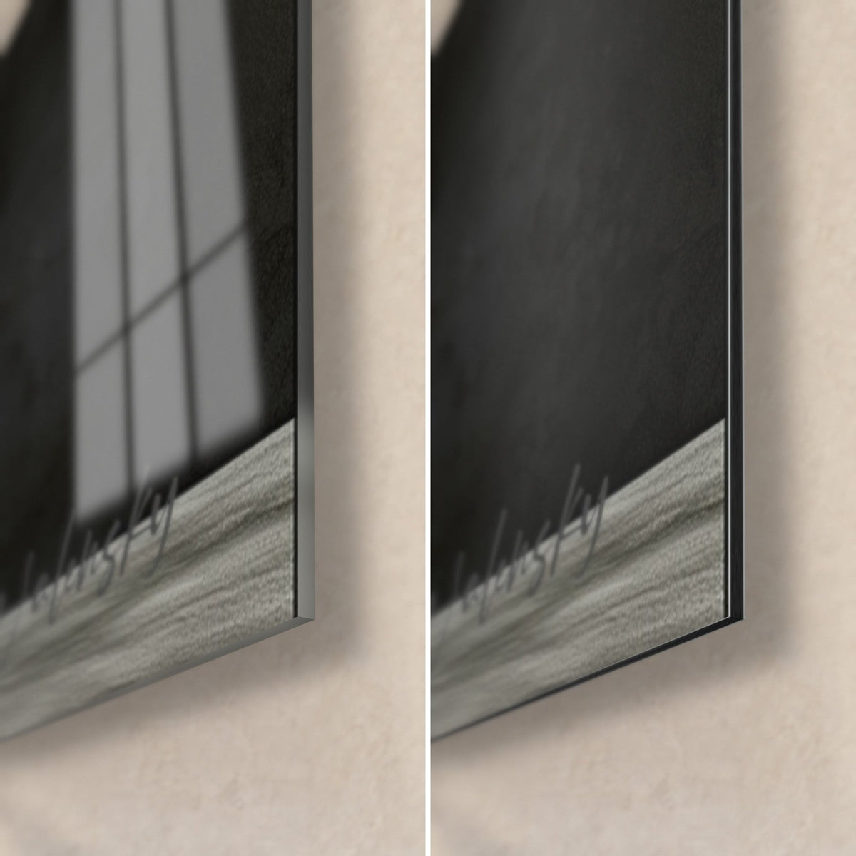 Cuadro de un árbol negro sobre roca naranja, esquina inferior derecha en cristal brillante con reflejos y aluminio Dibond gris mate, canto de 3 mm