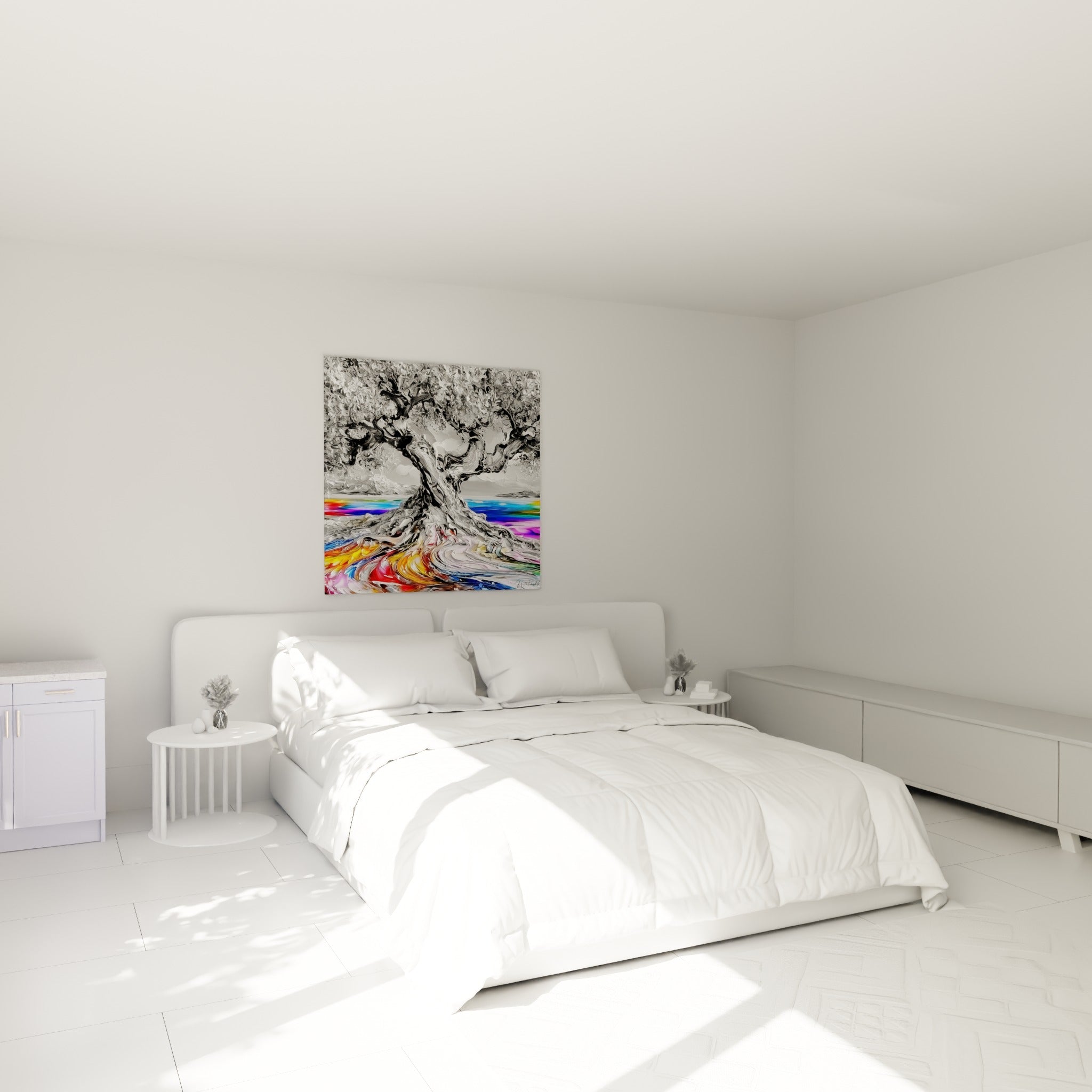 Arbre millénaire gris et racines fuchsia et dorées au-dessus d'un lit dans une chambre claire