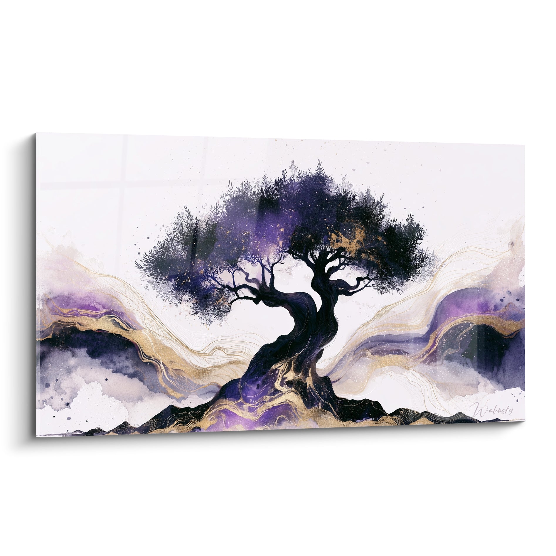 Olivier noir aux reflets dorés émergeant de vagues violettes et anthracite sur fond clair