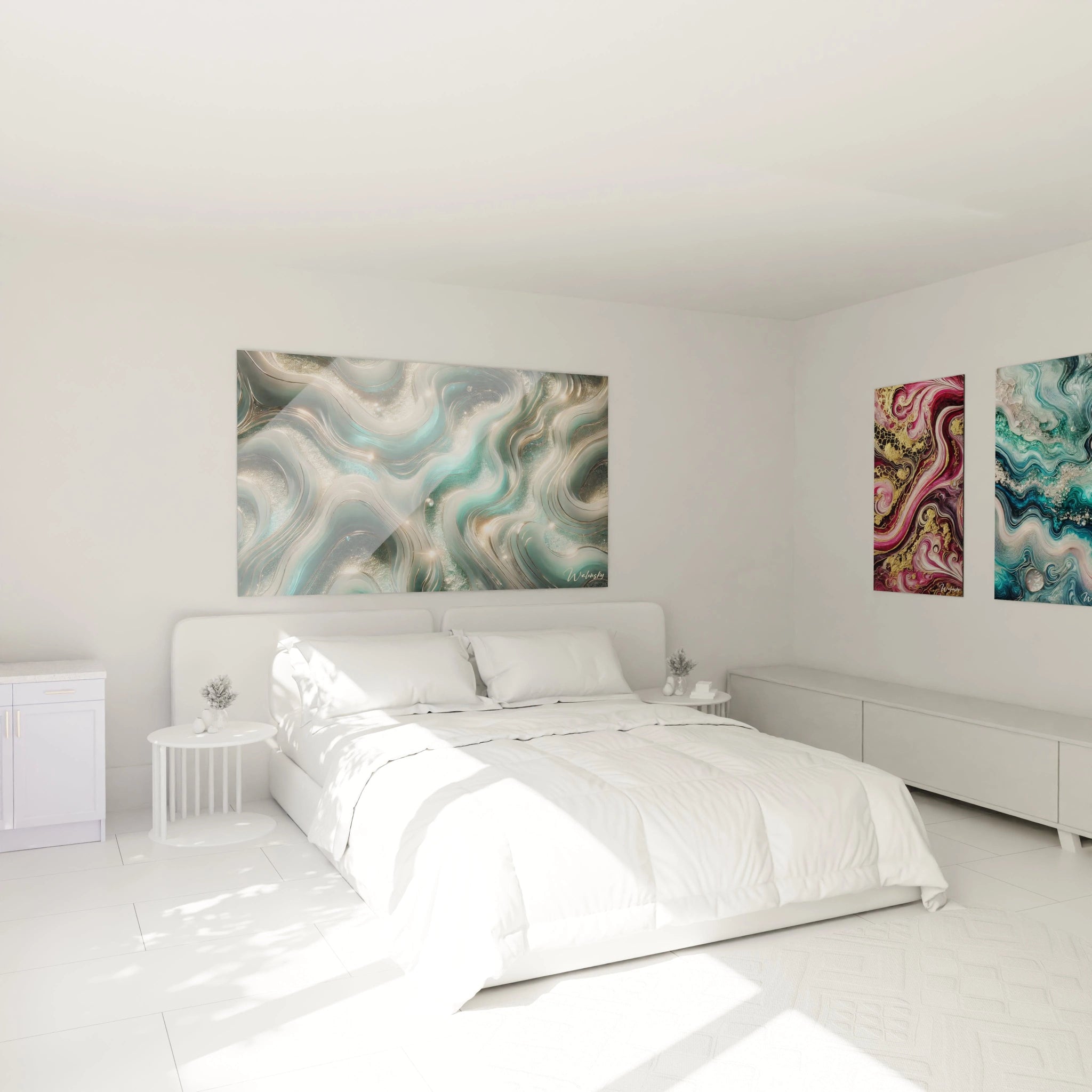Le tableau style epoxy suspendu au-dessus du lit dans une chambre, apportant une ambiance sereine avec ses teintes vertes, argentées et beiges qui évoquent la douceur d’une mer calme au crépuscule.

