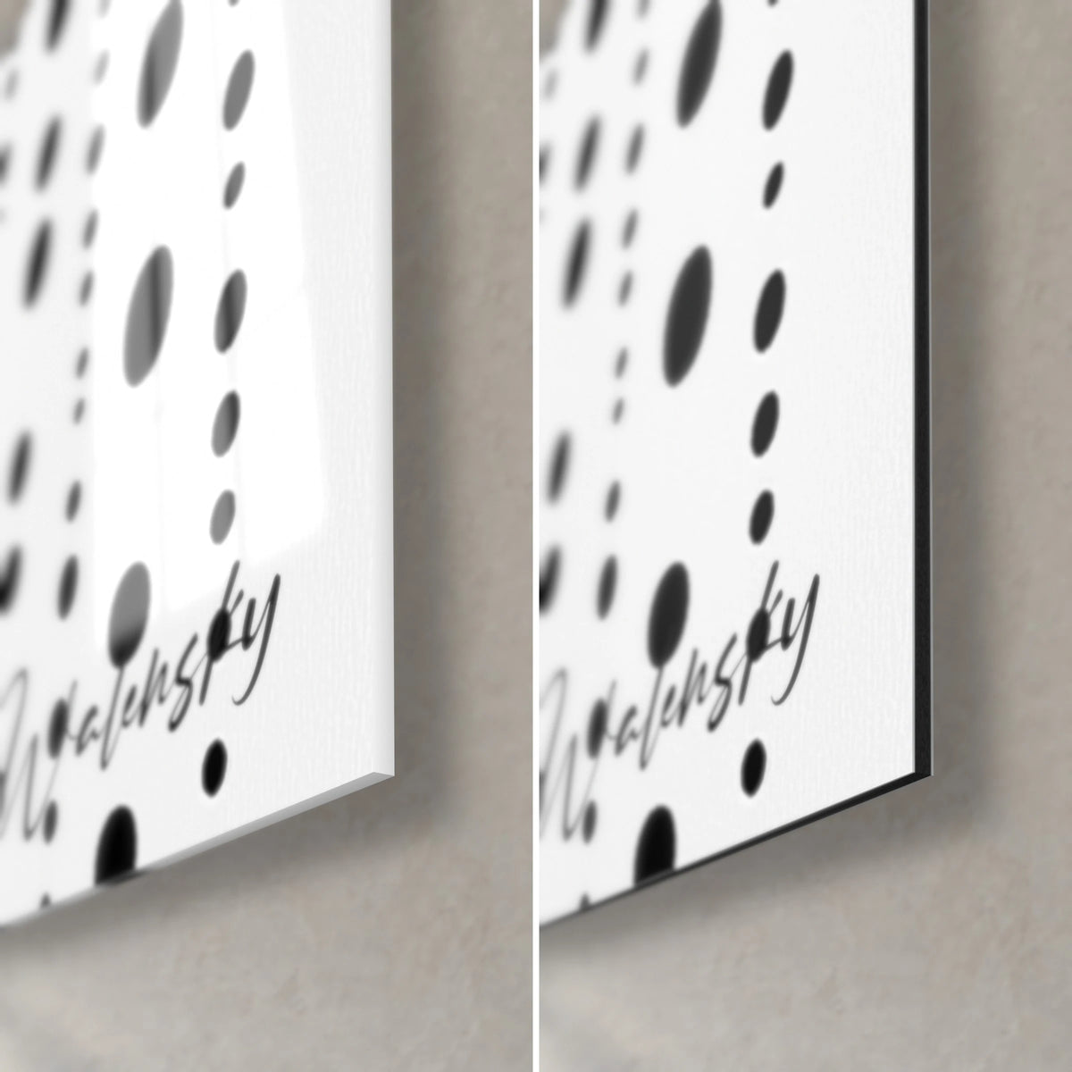 Wall art of black dots on a glossy white background, acrylic glass on the left, matte Dibond aluminium on the right, 3 mm thickness