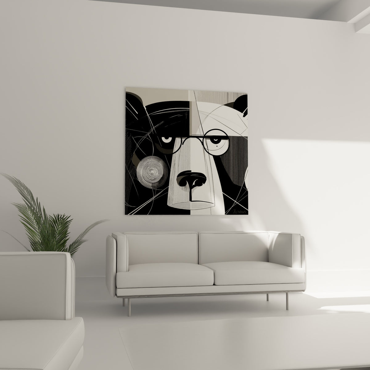 Museau hachuré d'un ours brun anthracite et blanc, lunettes noires, au-dessus d'un canapé dans un salon lumineux