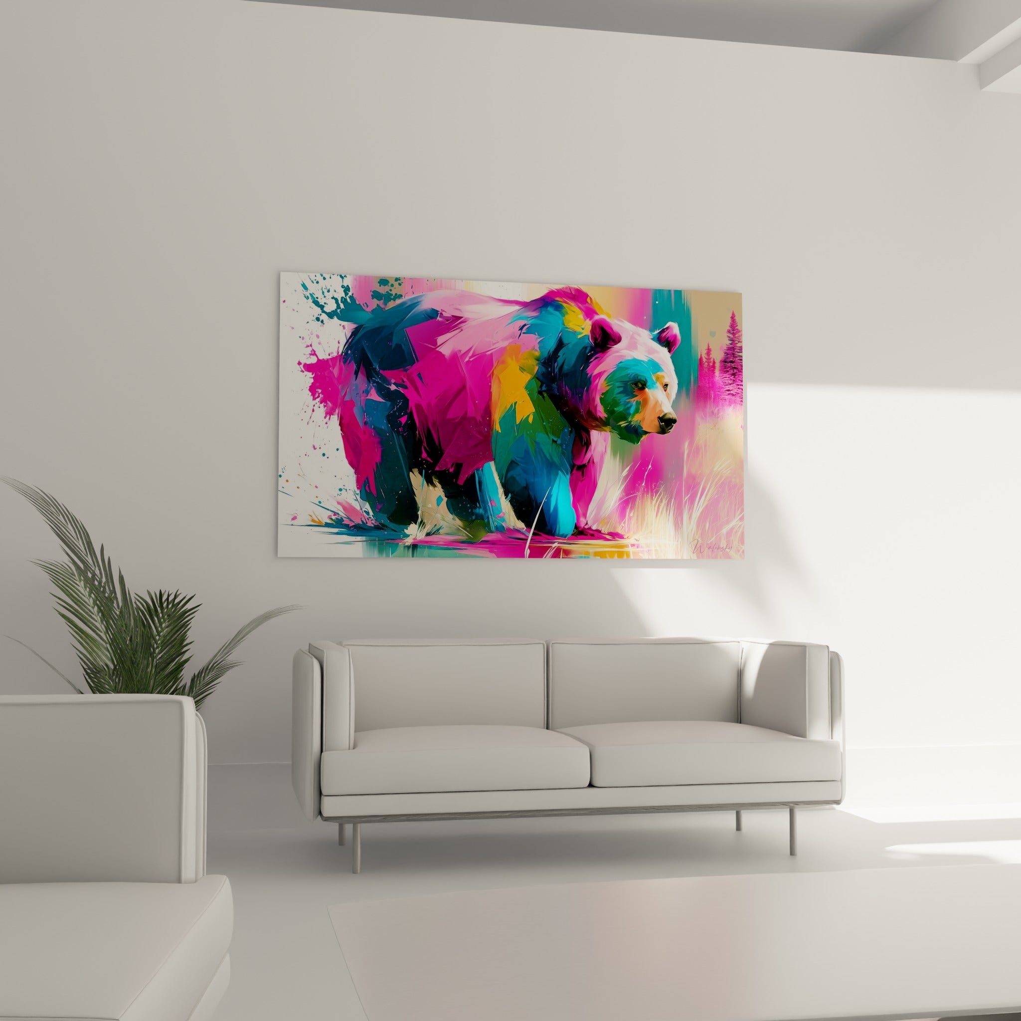 Ours brun stylisé turquoise et fuchsia suspendu au-dessus d'un canapé dans un salon lumineux