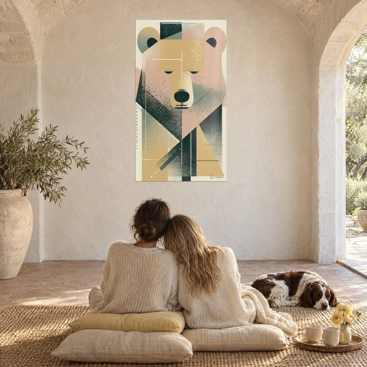 Tableau ours brun en formes géométriques ocre, rose et vert foncé, face à deux femmes enlacées et un spaniel, dans le mas