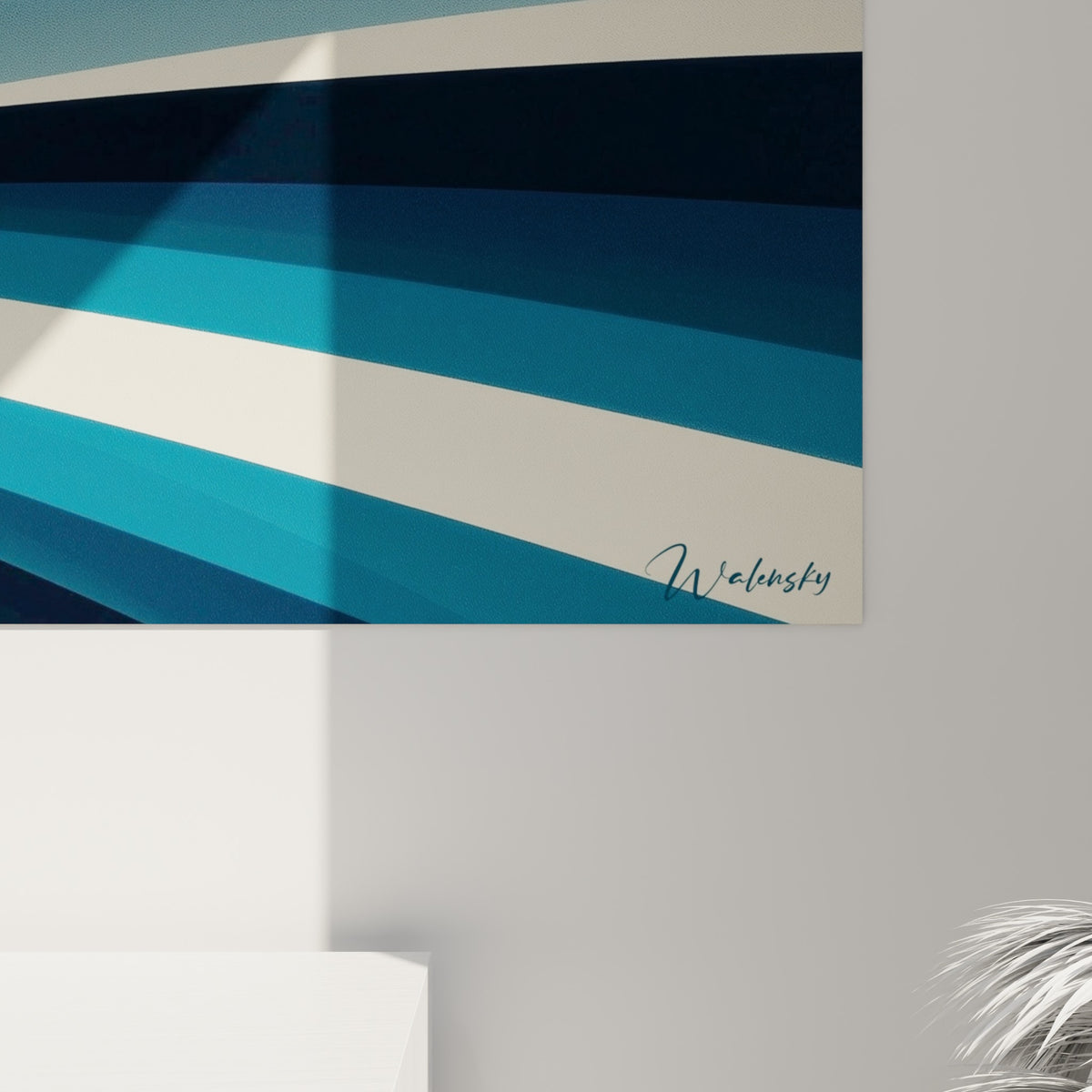 Détail des dégradés bleu marine et crème de l'ours brun, grain fin et transitions lisses visibles