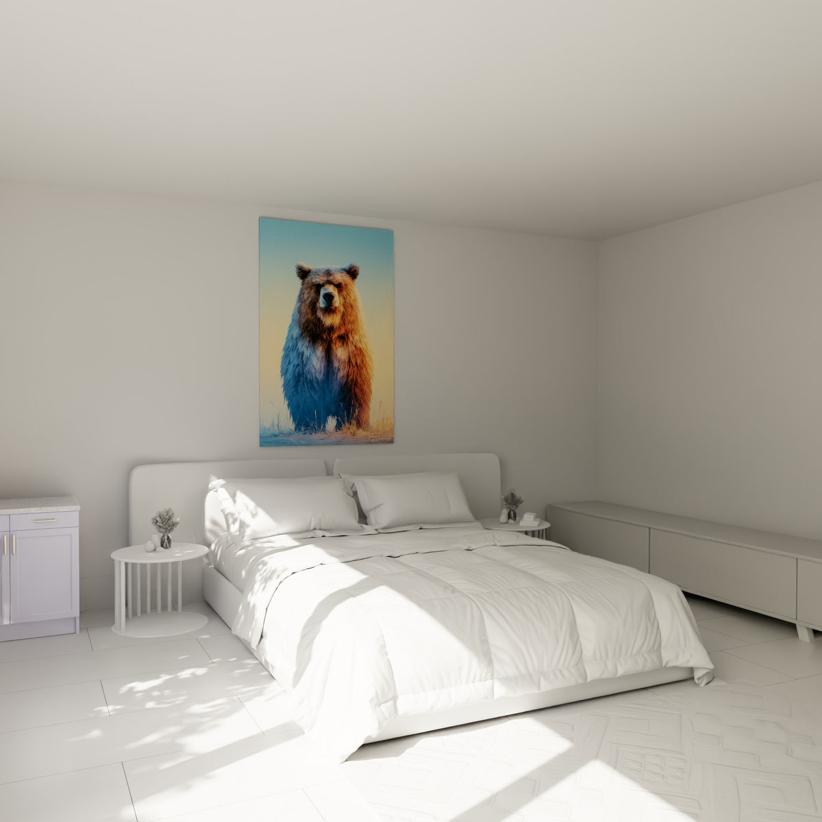 Silhouette d'ours brun bleu et doré placée au-dessus d'un lit dans une chambre claire
