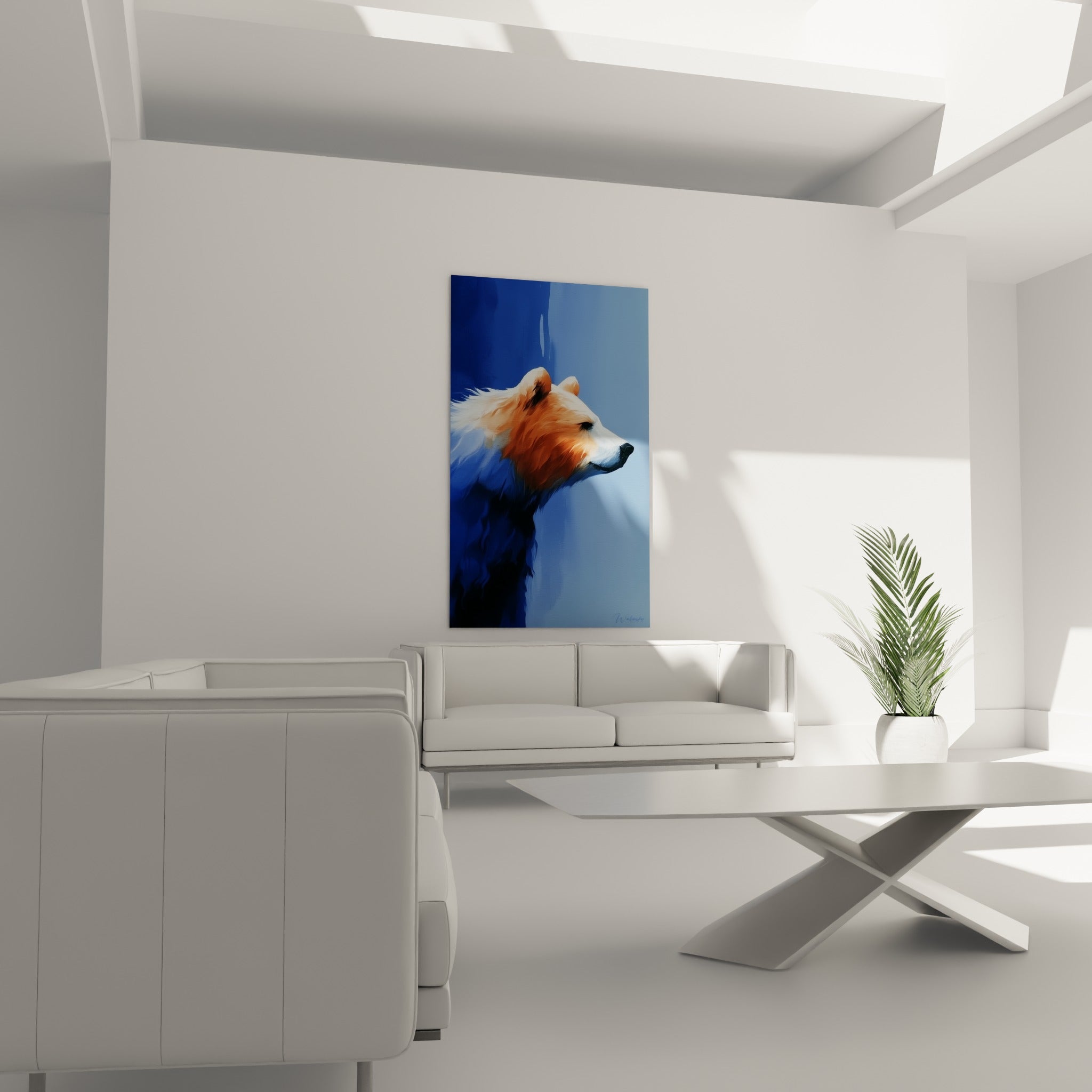 Fourrure ocre et bleu marine de l'Ours brun peinte en touches fluides, au-dessus d'un canapé dans un salon lumineux