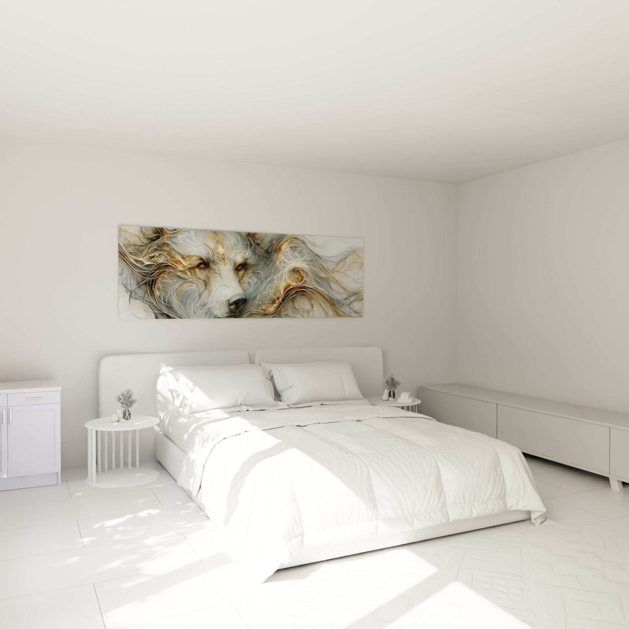 Regard ambré de l'ours brun doré et anthracite, œuvre accrochée au-dessus d'un lit dans une chambre claire