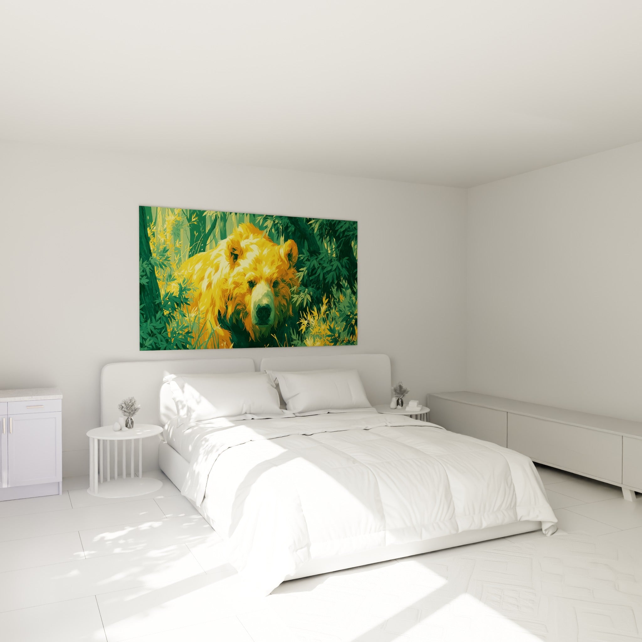 Museau clair et pelage ocre de l'Ours brun accroché au-dessus d'un lit dans une chambre claire