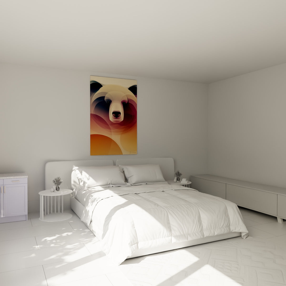 Museau clair de l'Ours brun cerné de bordeaux et d'ocre, accroché au-dessus d'un lit dans une chambre claire