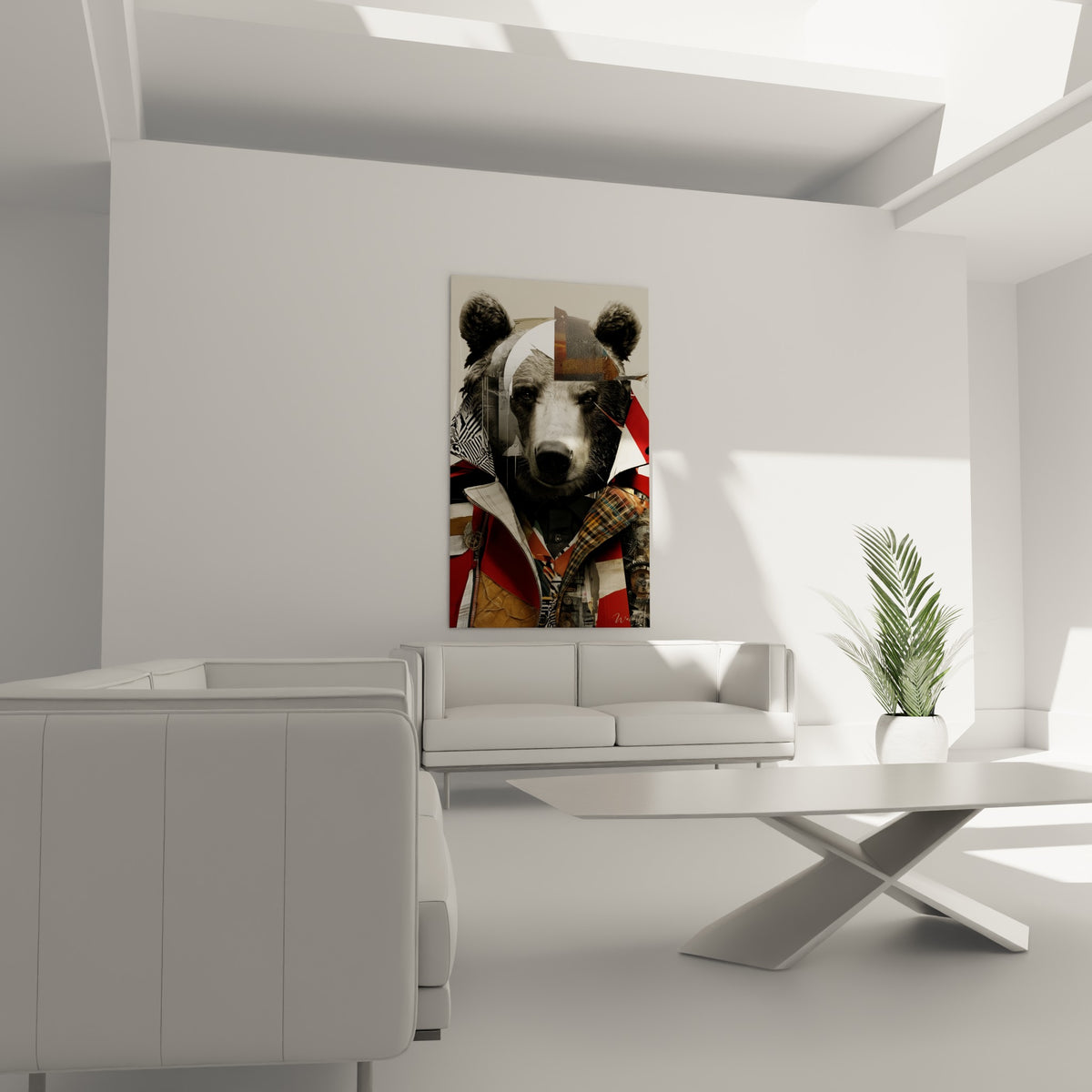 Museau d'ours brun gris et doré habillé d'un patchwork rouge au-dessus d'un canapé dans un salon lumineux