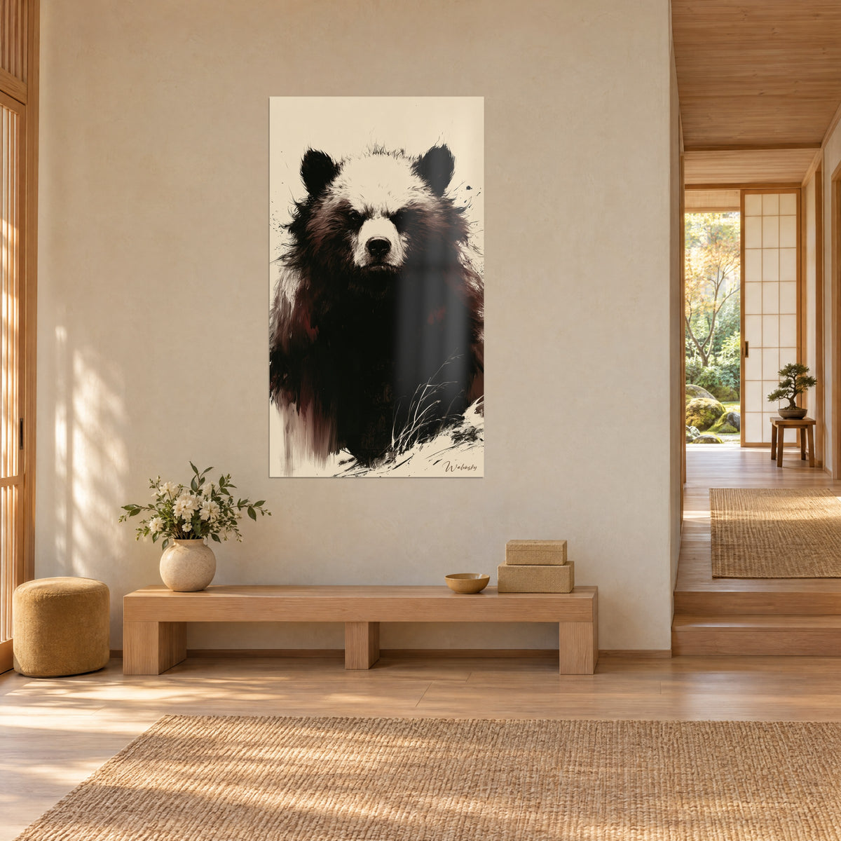 Tableau grand plantigrade au regard fixe, museau noir, pelage brun et blanc sur fond crème, mur beige japandi près d'une entrée