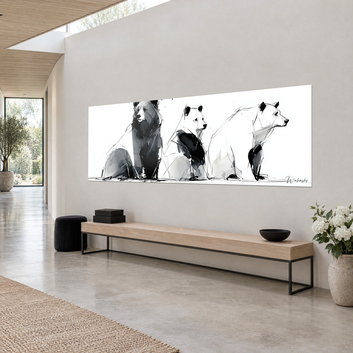 Tableau panoramique de trois plantigrades croqués d'un trait vif, taches de lavis charbon et gris, vu en perspective sur un mur beige