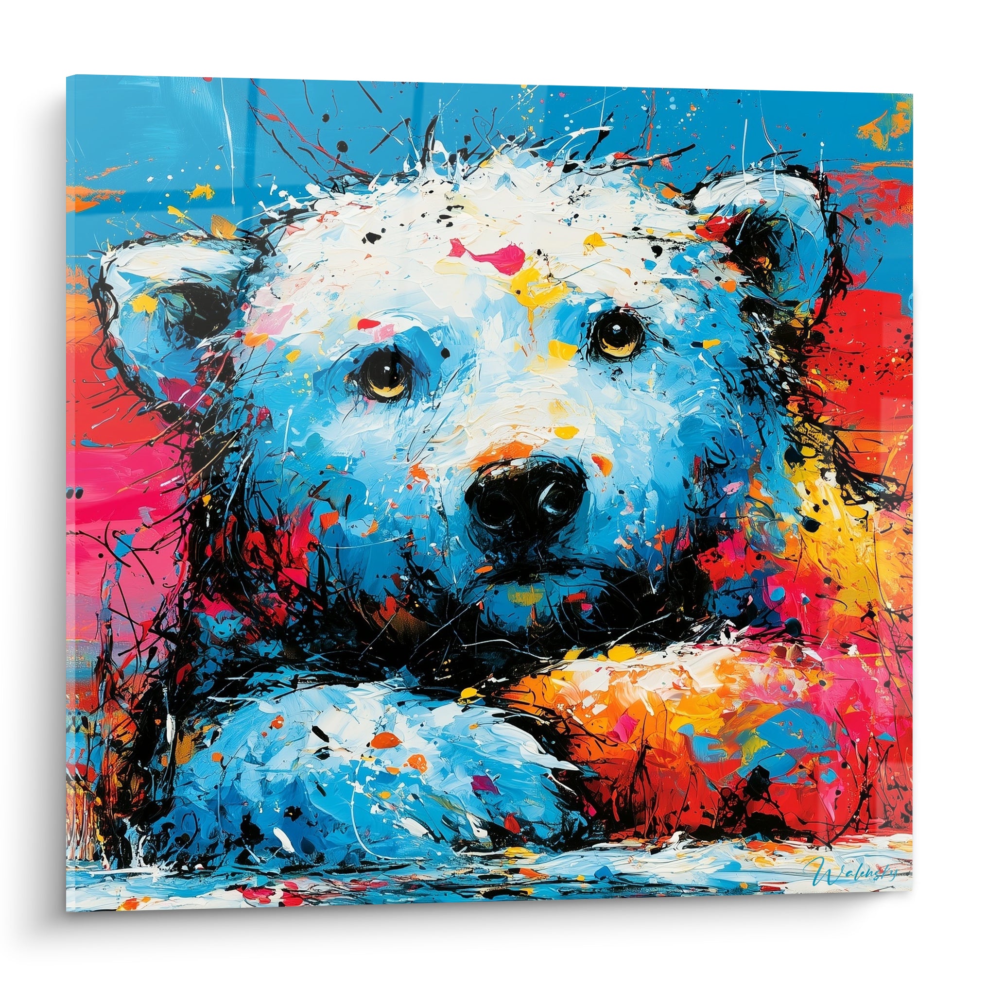 Ours polaire au regard doré, fourrure blanche éclaboussée de bleu et rouge vif sur fond contrasté