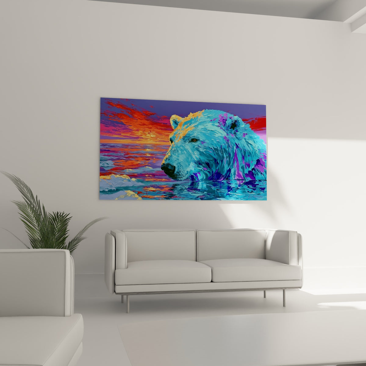 Fourrure violette et bleue de l'ours polaire baignée de lumière orangée, au-dessus d'un canapé dans un salon lumineux