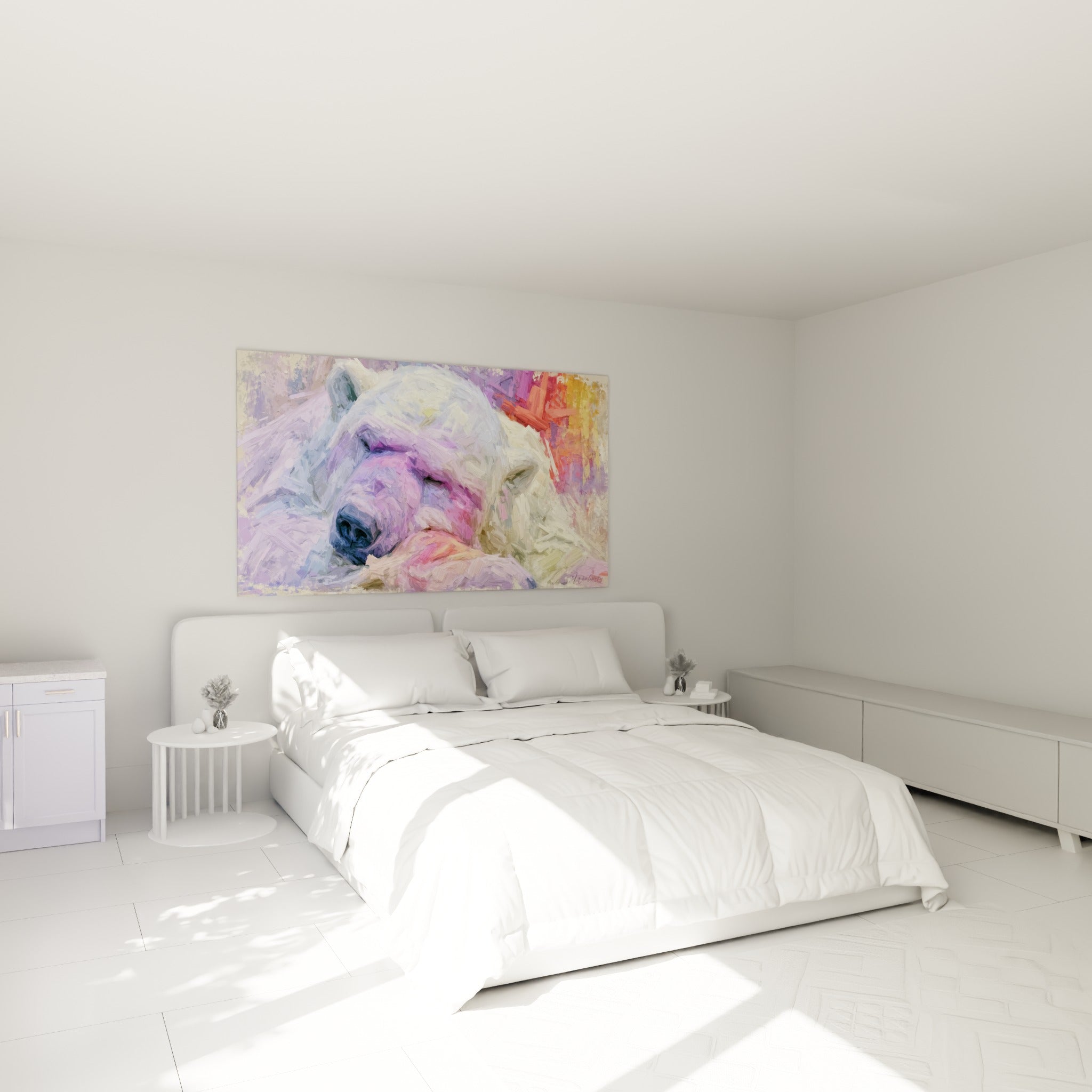 Ours blanc apaisé aux nuances violettes et roses, accroché au-dessus d'un lit dans une chambre claire