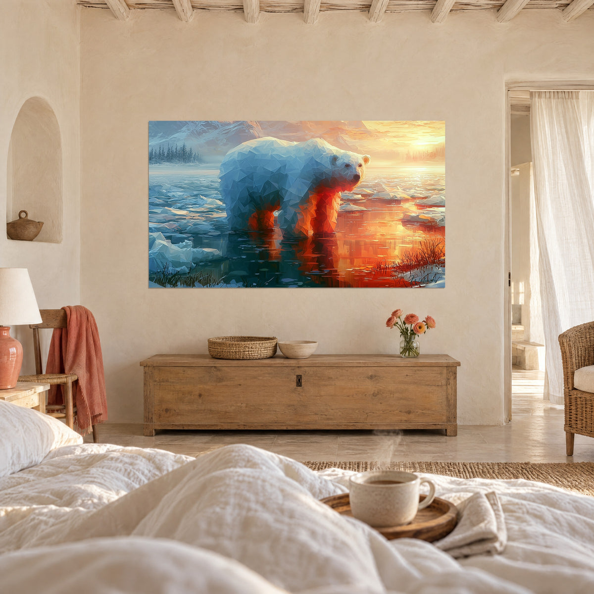 Tableau plantigrade polygonal bleu pâle et rouge orangé reflété dans l'eau, accroché au-dessus d'un lit dans une chambre claire