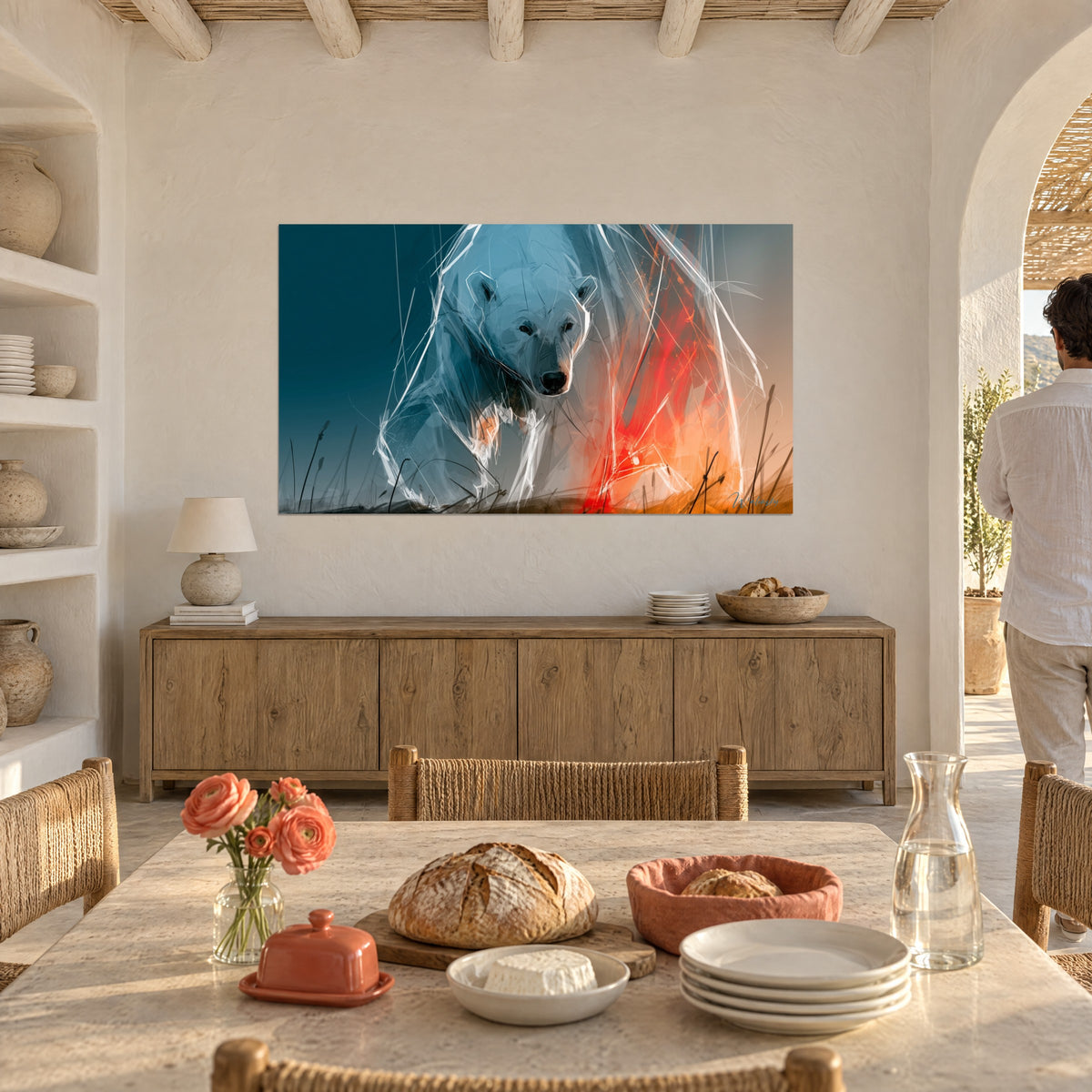 Schilderij ijsbeest van de gletsjers in blauwe en witte schets, verbrande rode band, een persoon van achteren bij een tafel, in een woonkamer met gewelf