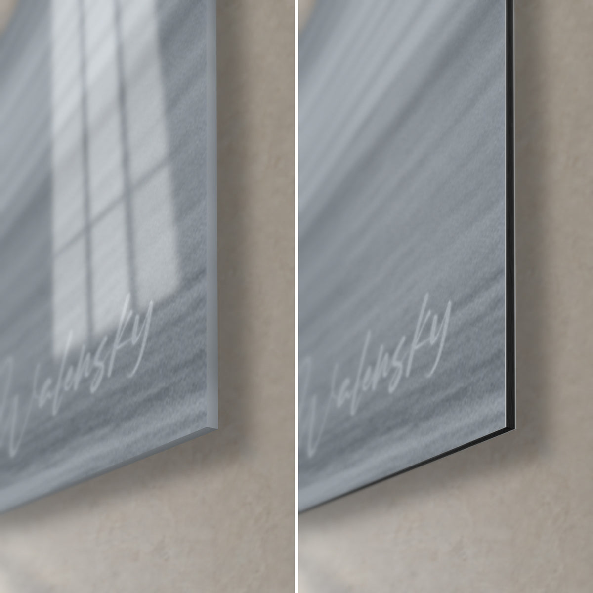 Tableau ours polaire, coin bas droit : verre acrylique brillant gris bleuté à gauche, Dibond mat noir à droite, tranche 3 mm