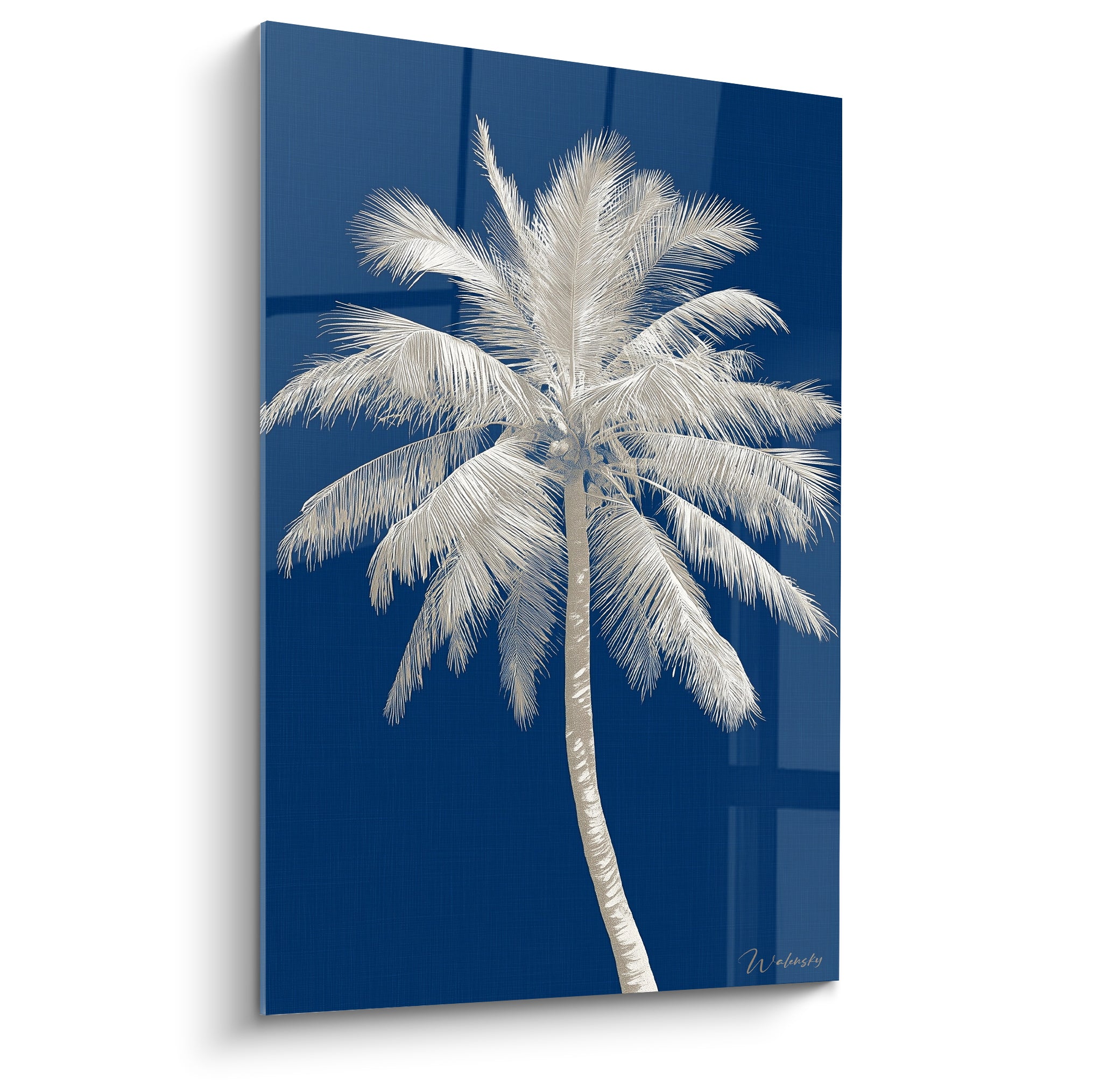 Palmier blanc aux palmes déployées sur fond bleu marine, style graphique et lumineux