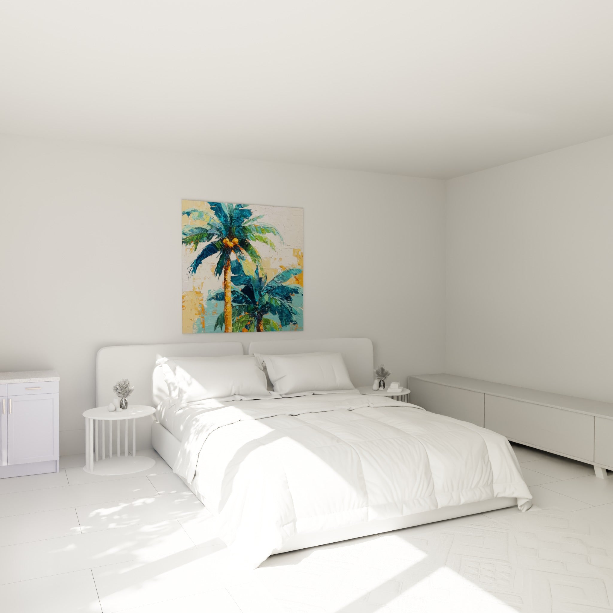 Deux palmiers dorés et turquoise accrochés au-dessus d'un lit dans une chambre claire