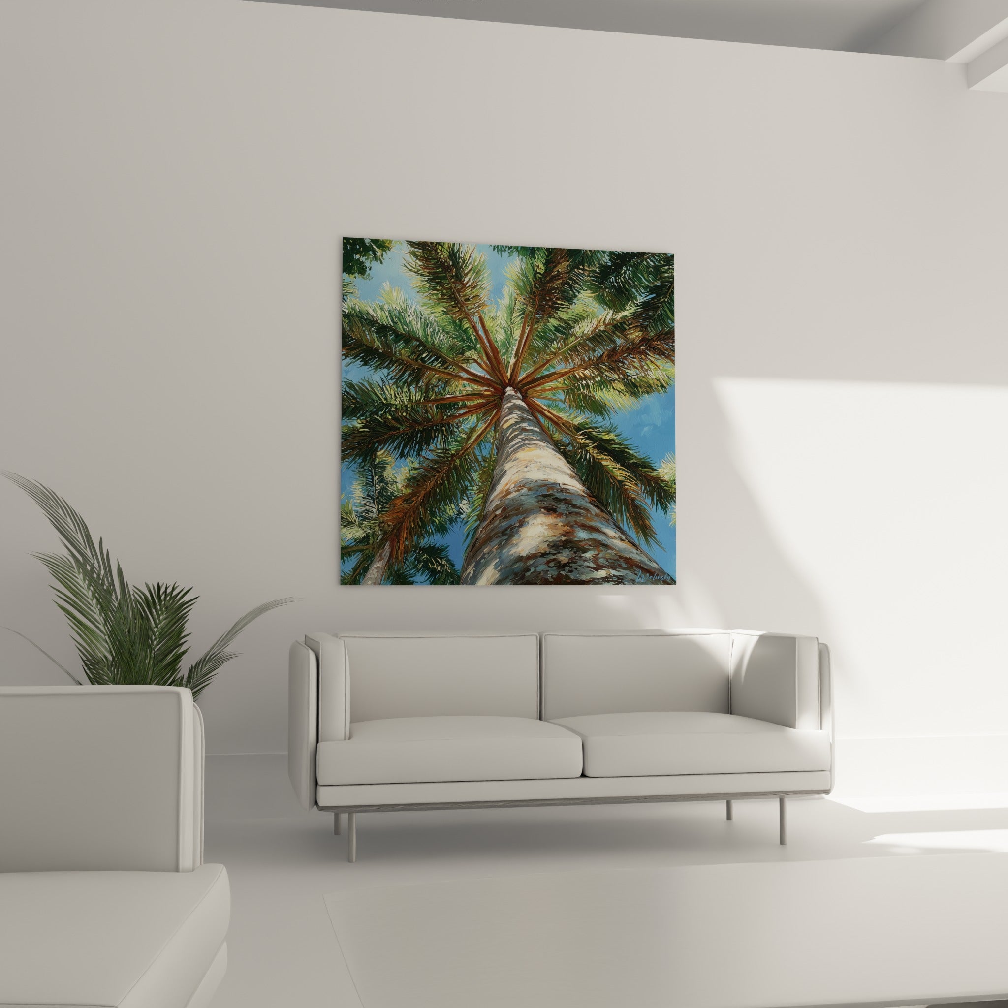 Feuillage vert olive et ciel bleu éclatant, tableau palmier au-dessus d'un canapé dans un salon lumineux